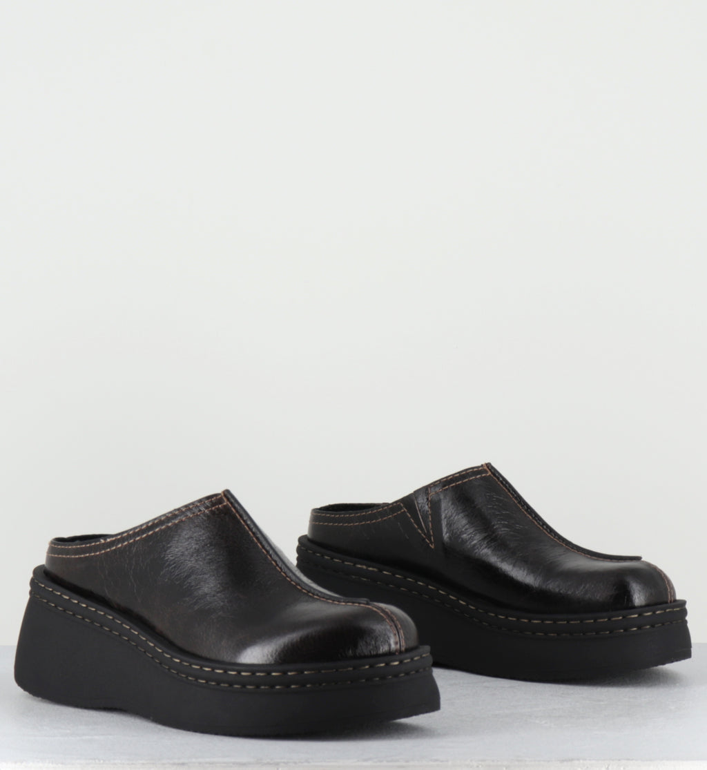Sabot compensés en cuir marron - MEGO SHINNY TESTA