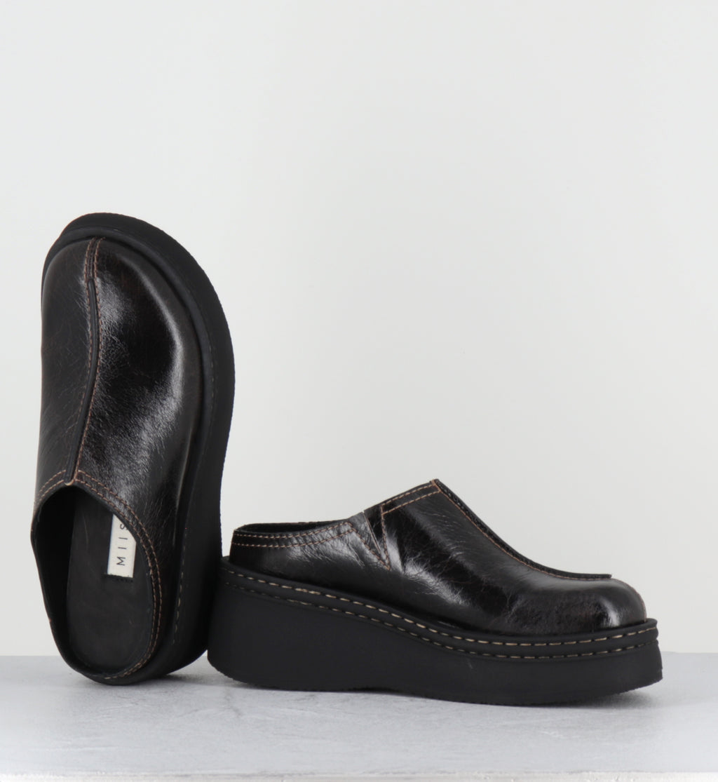 Sabot compensés en cuir marron - MEGO SHINNY TESTA