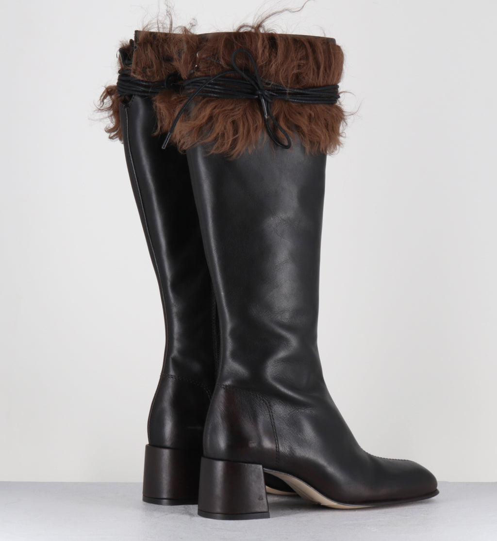 SAURA FUR TALL