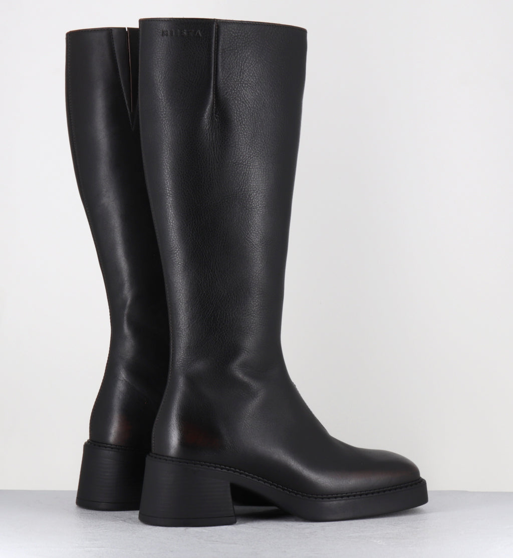 YUMI BROWN BOOTS