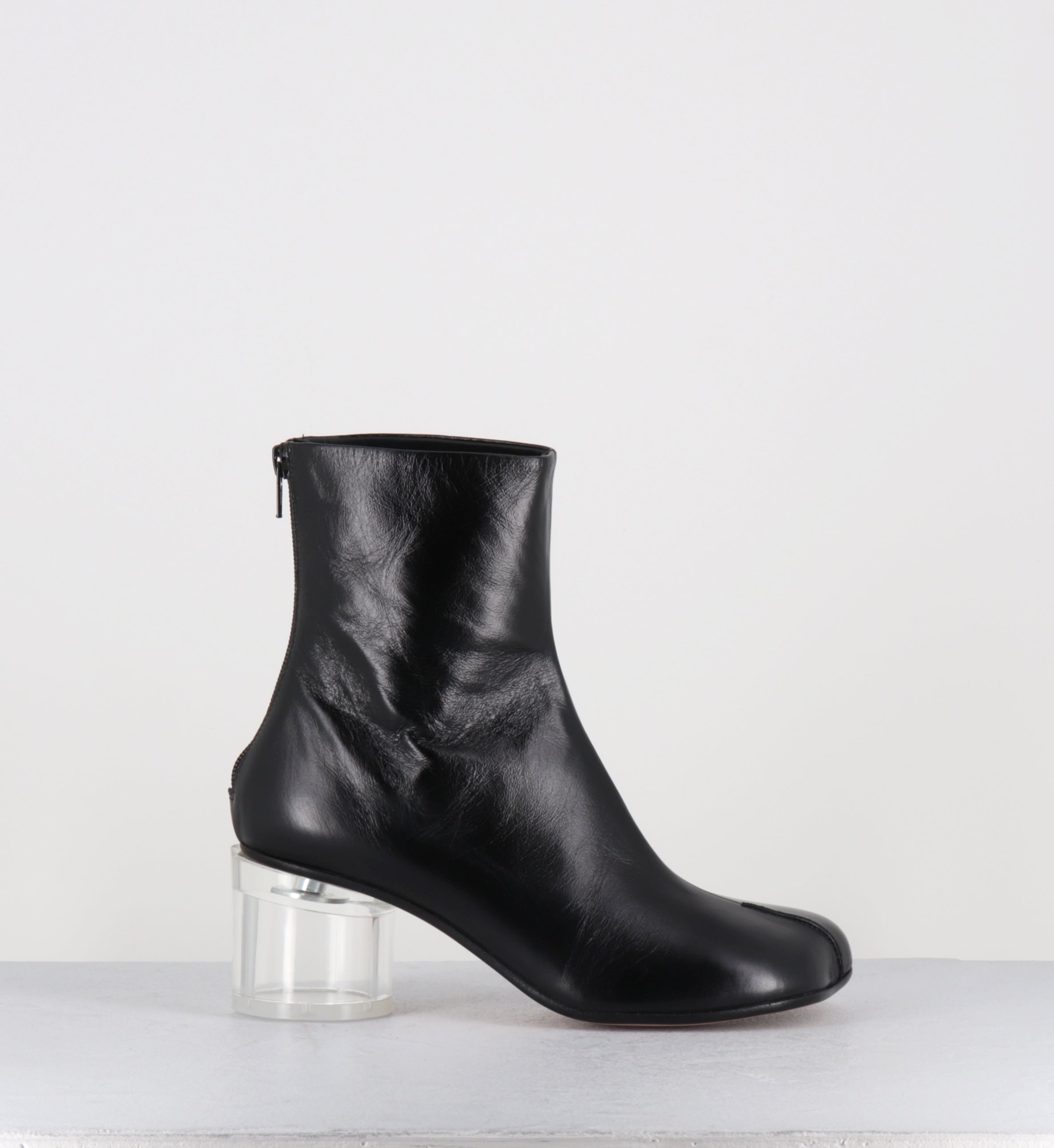 Boots en cuir noir talon plexi - S59WU0265 T8013