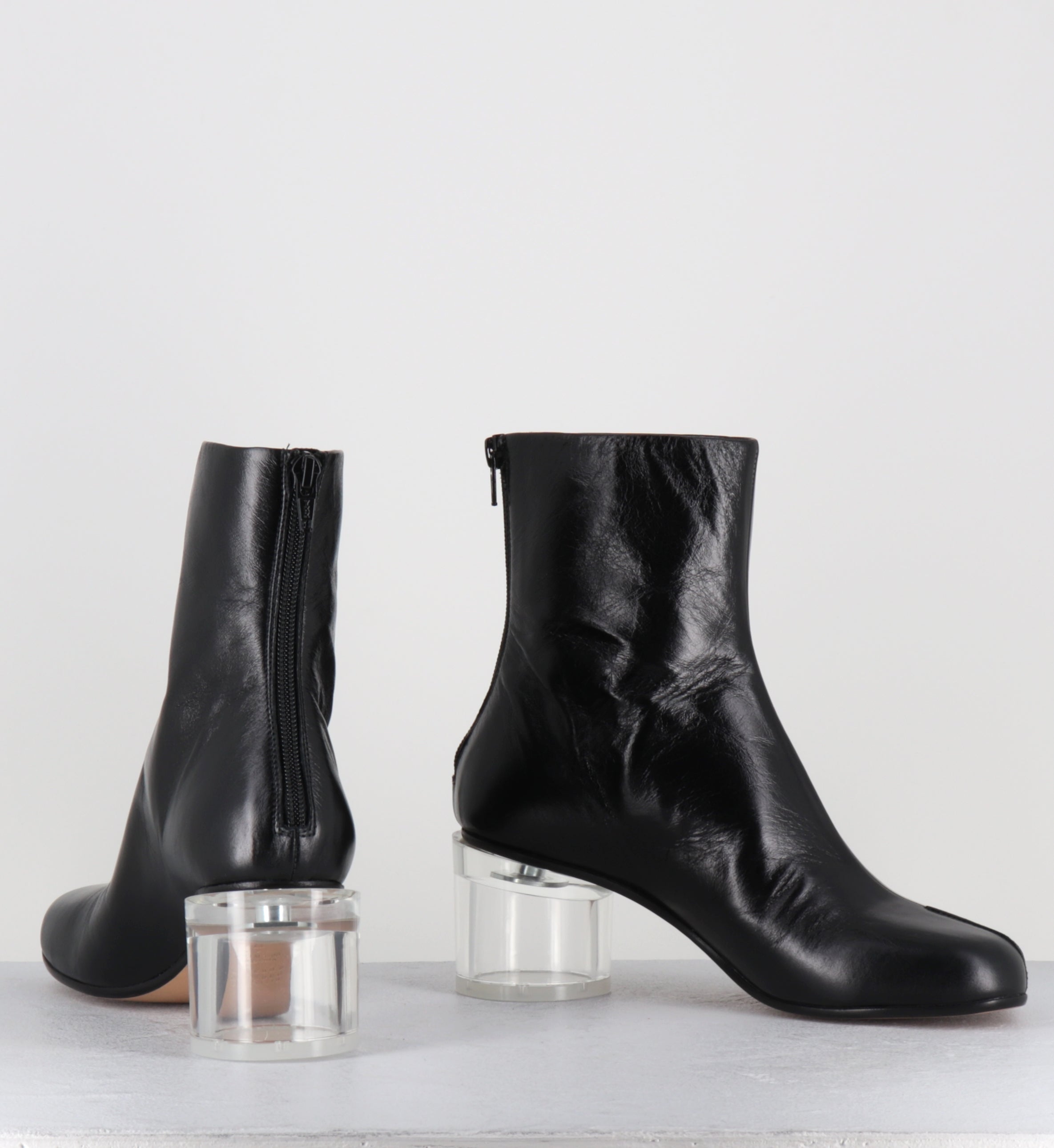 Boots en cuir noir talon plexi - S59WU0265 T8013