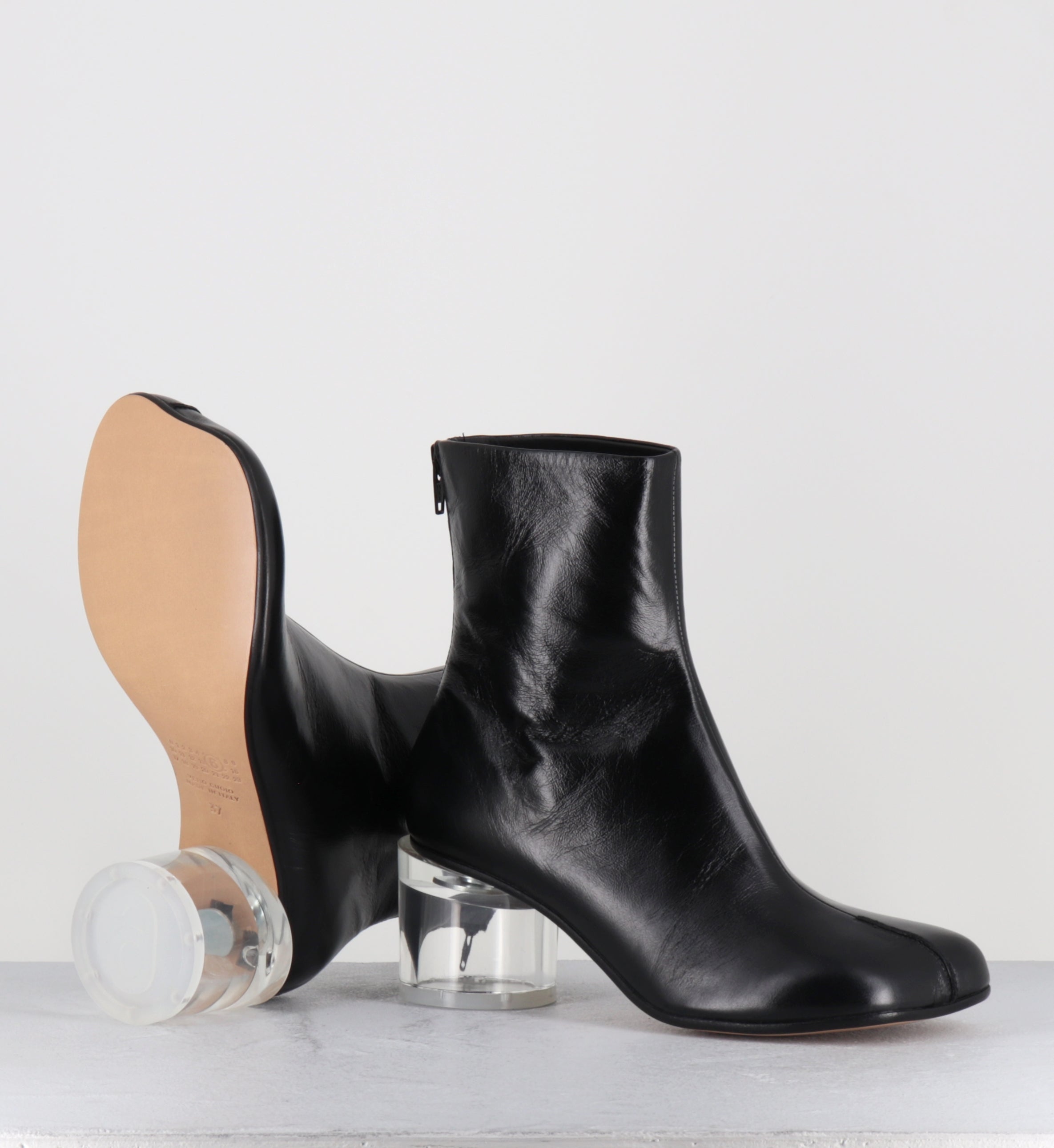 Boots en cuir noir talon plexi - S59WU0265 T8013