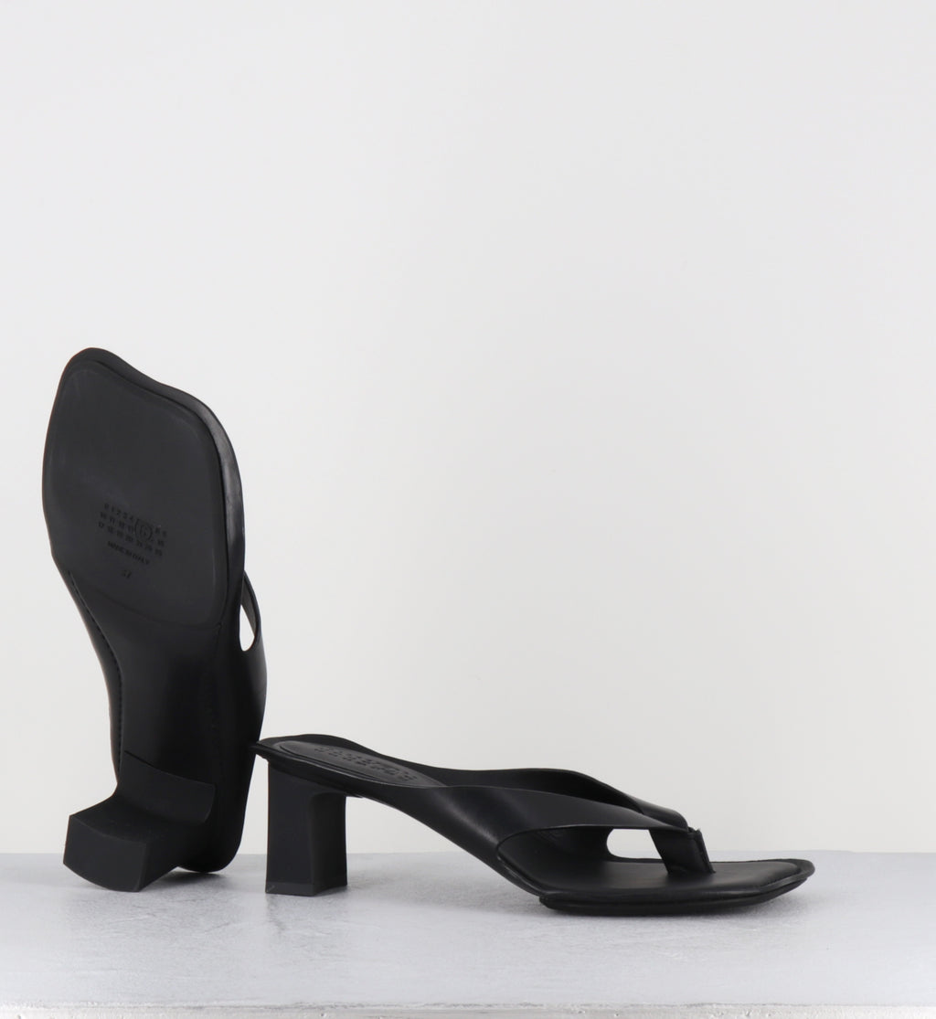 Mules tongs à talon en cuir noir - S66WP0120 T8013