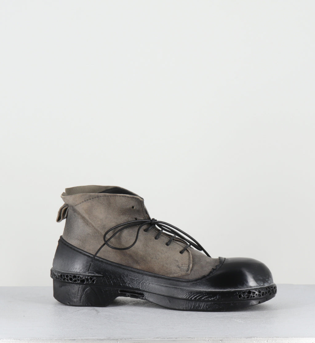 Botines courtes à lacets daim taupe - 83601B GOTHAM GIRO