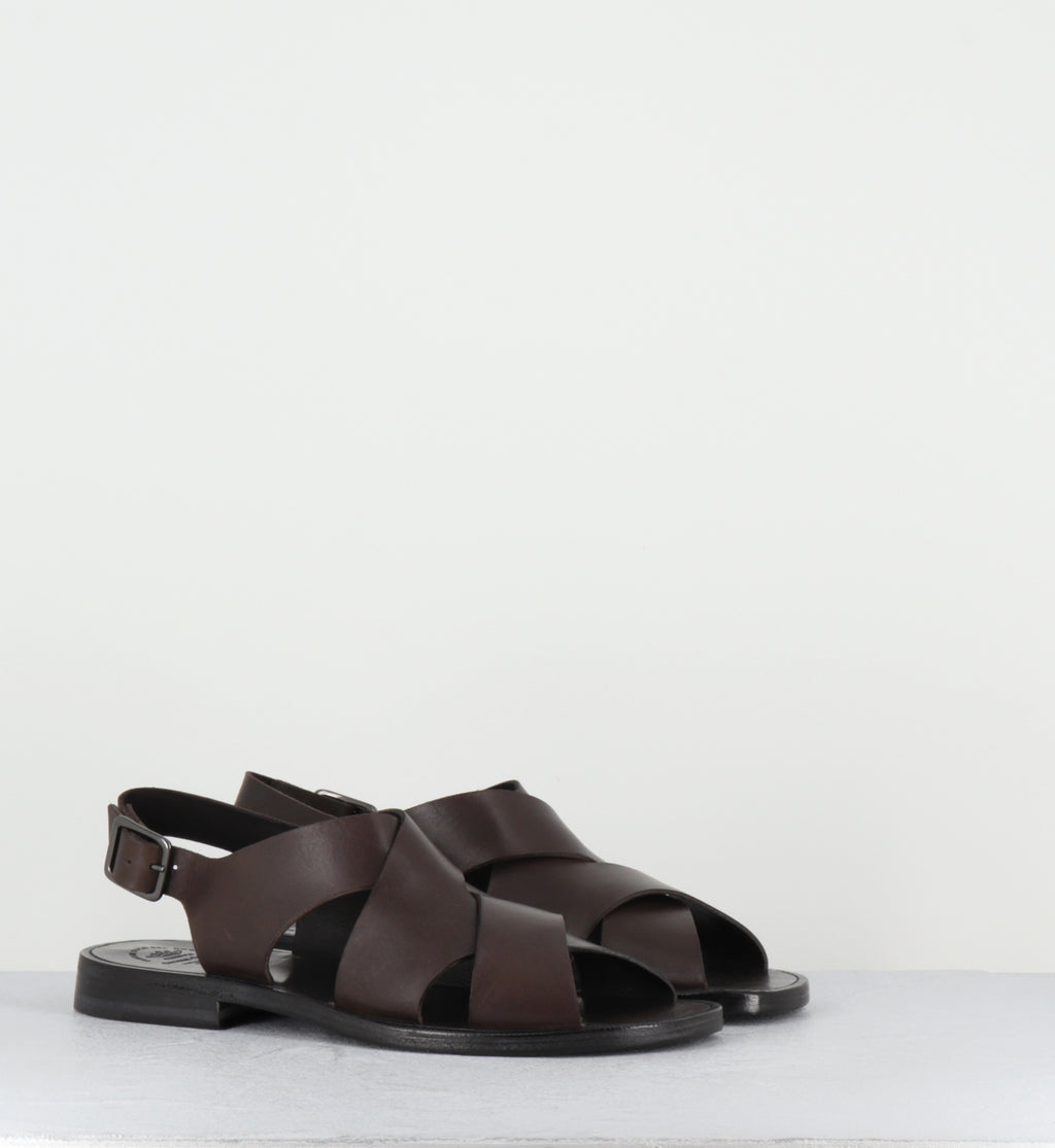 Sandales plates en cuir marron - GANEMA 103 MORO