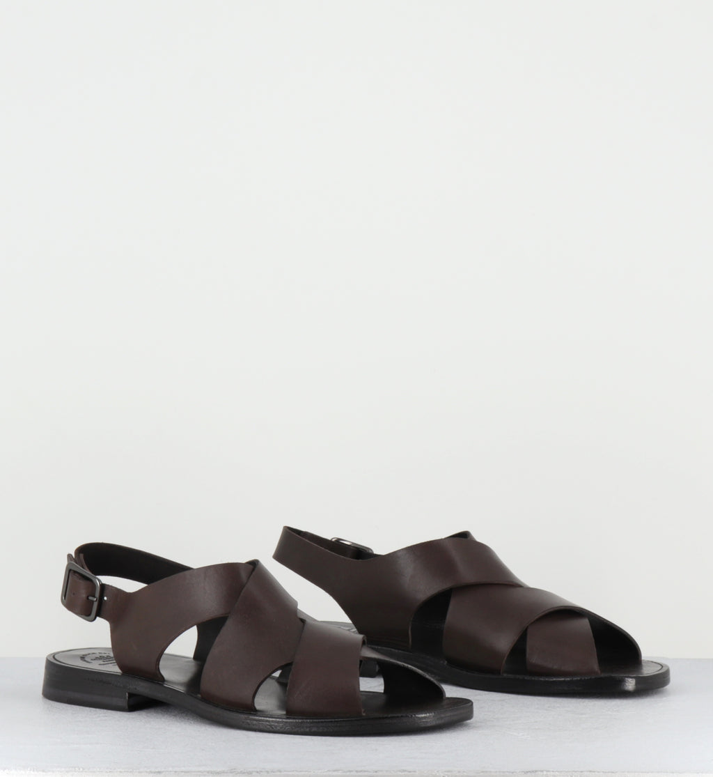 Sandales plates en cuir marron - GANEMA 103 MORO