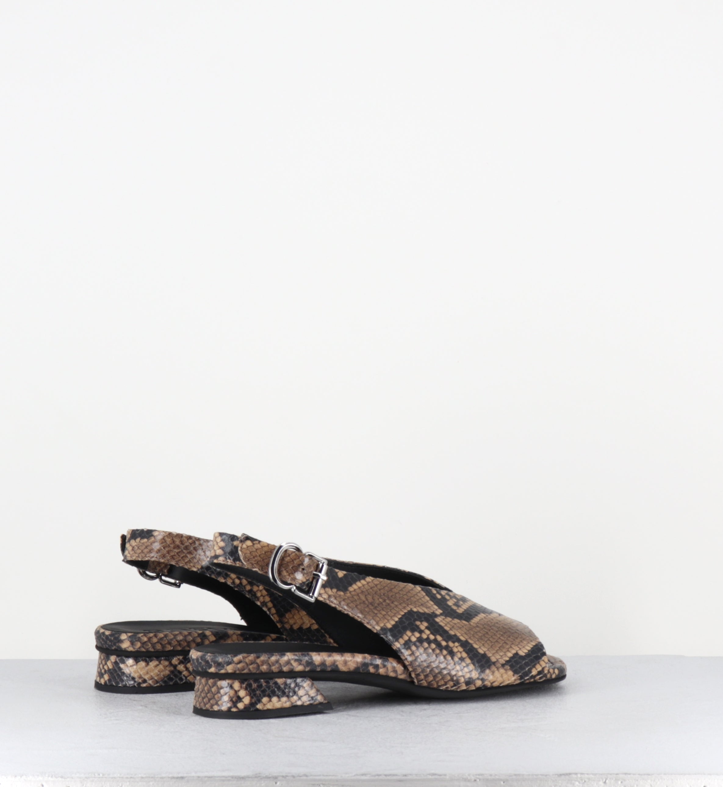 Sandales en cuir imprimé serpent - 10MM22 DIAMANTE SABBIA