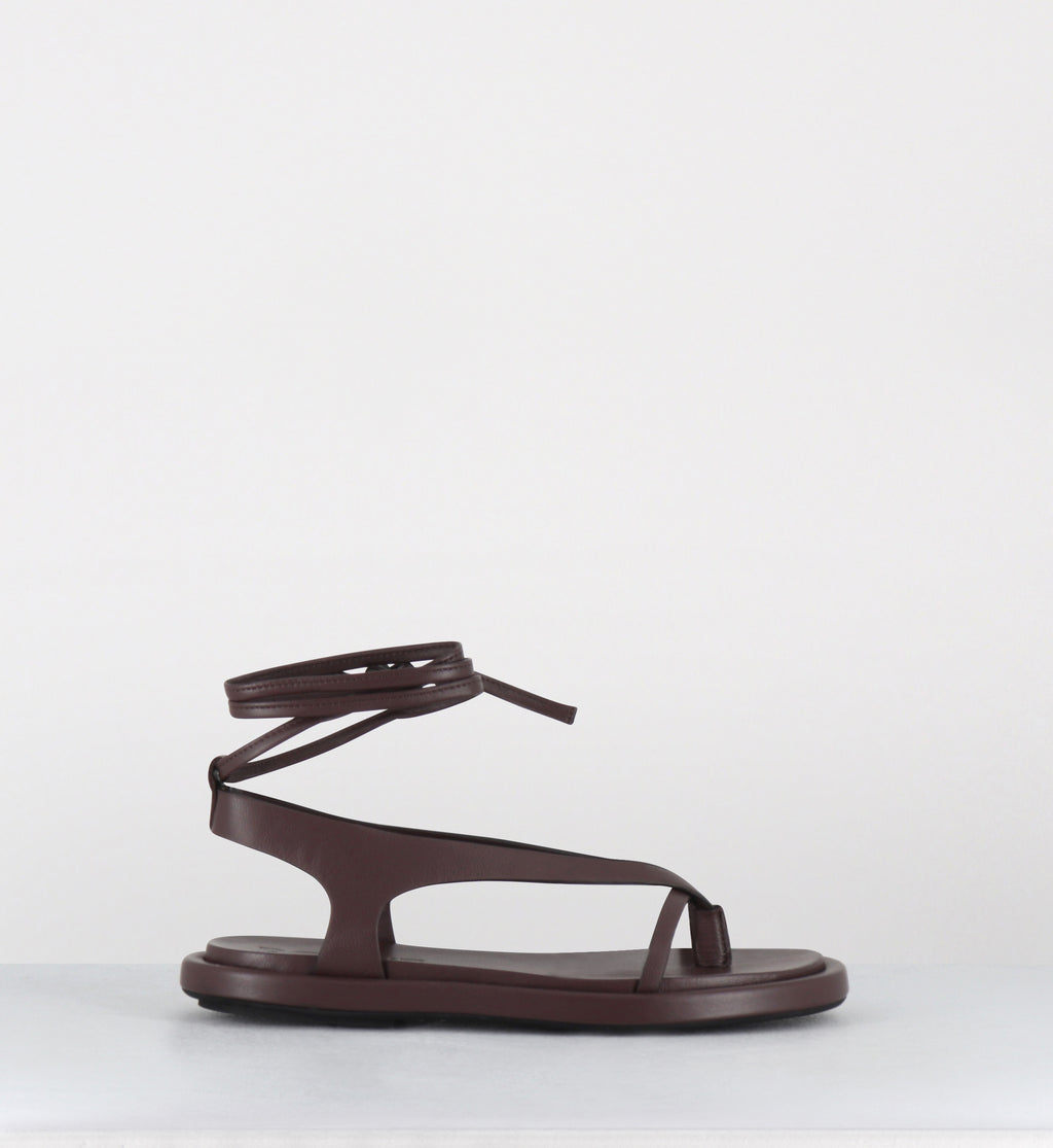 Sandales plates en cuir bordeaux - ARE10 MONTECARLO CAFFE