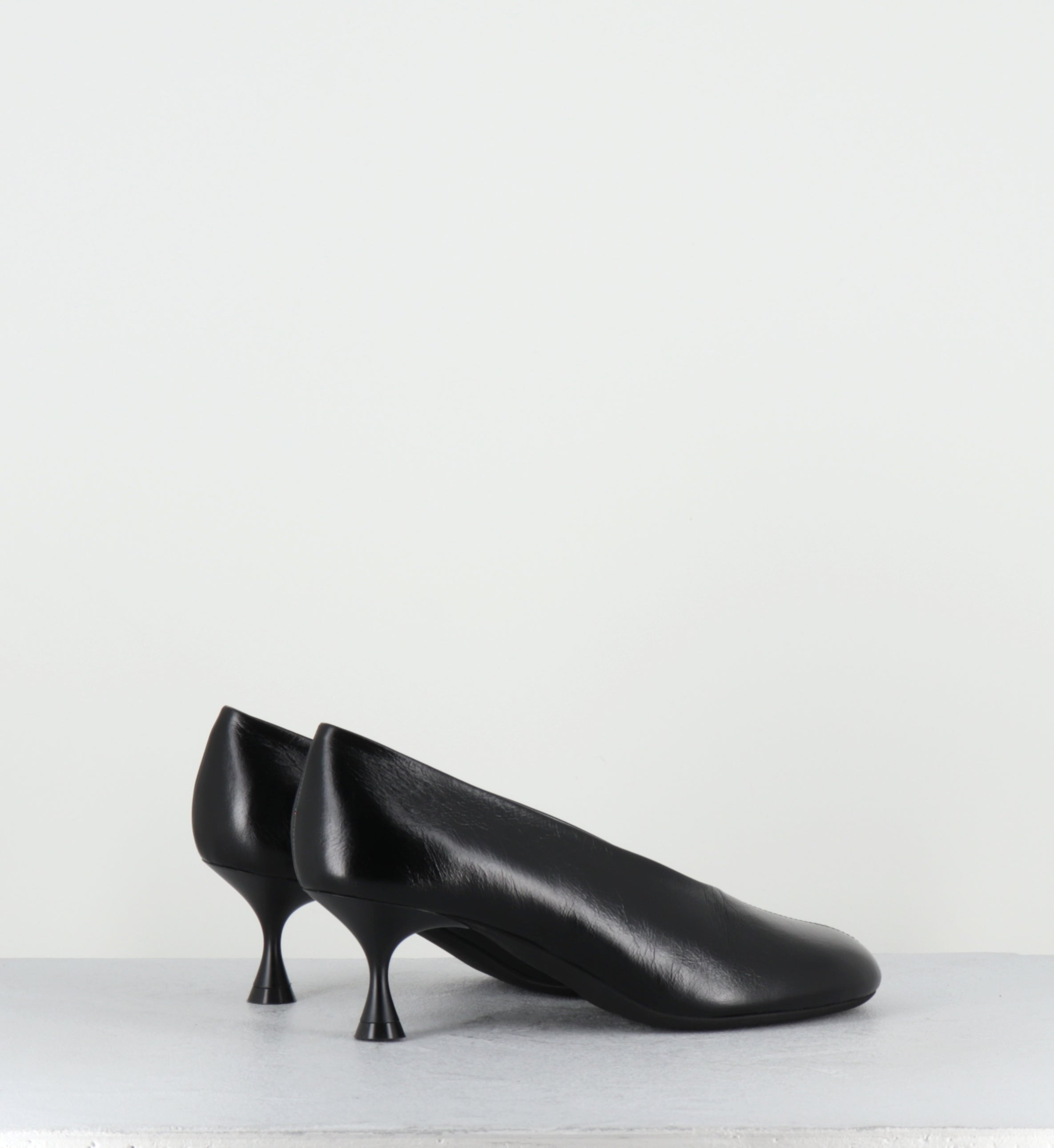 Escarpins à talon en cuir noir - BIL1 PATHOS NERO