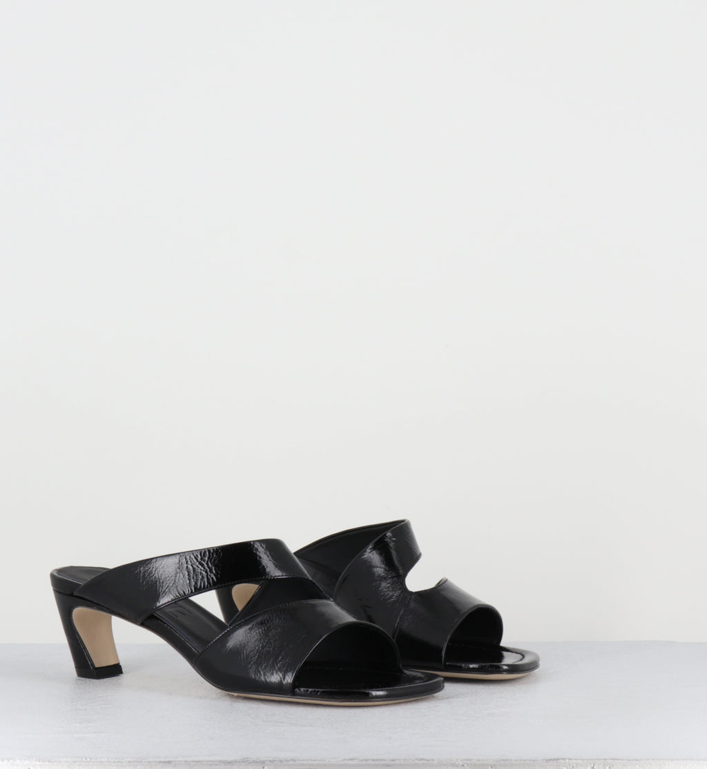Mules en cuir vernis noir bout carré - DDE26 VENICE NERO