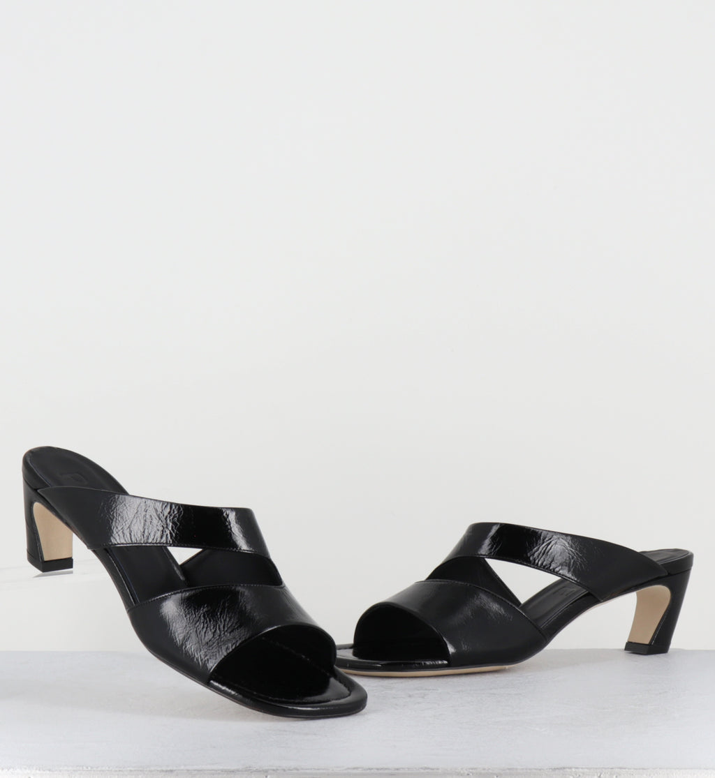 Mules en cuir vernis noir bout carré - DDE26 VENICE NERO