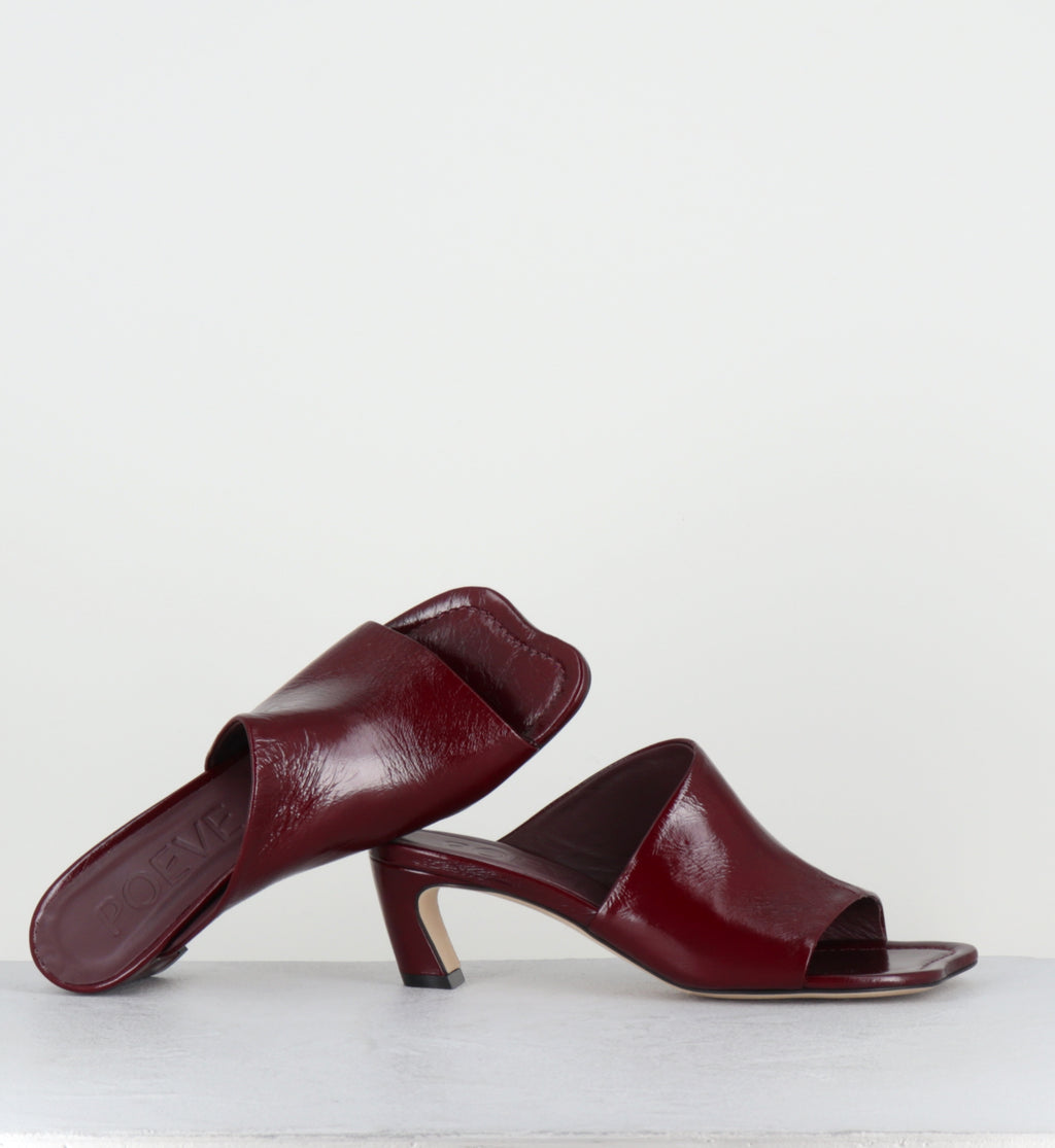 Mules en cuir bordeaux bout anatomique talon virgule - E24 VENICE RUBINO