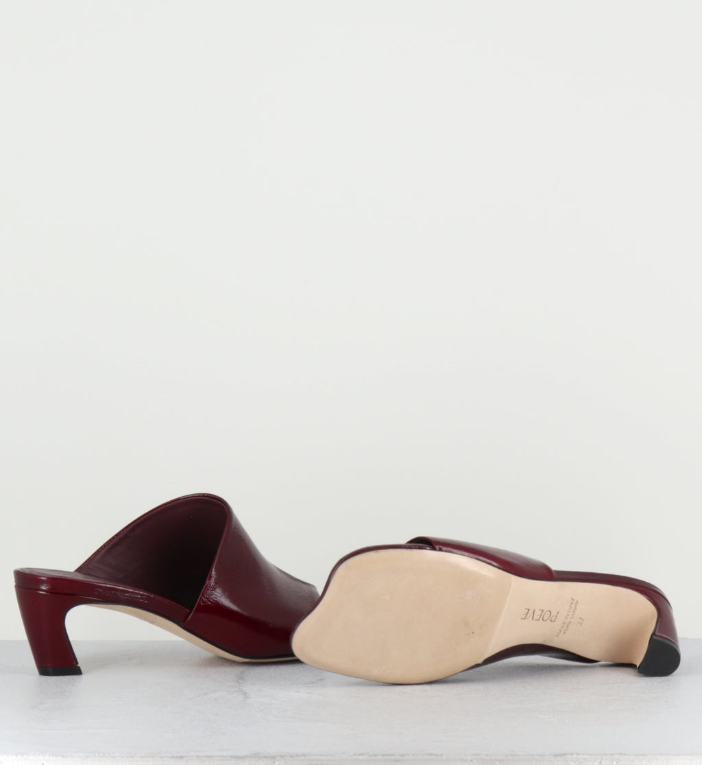 Mules en cuir bordeaux bout anatomique talon virgule - E24 VENICE RUBINO