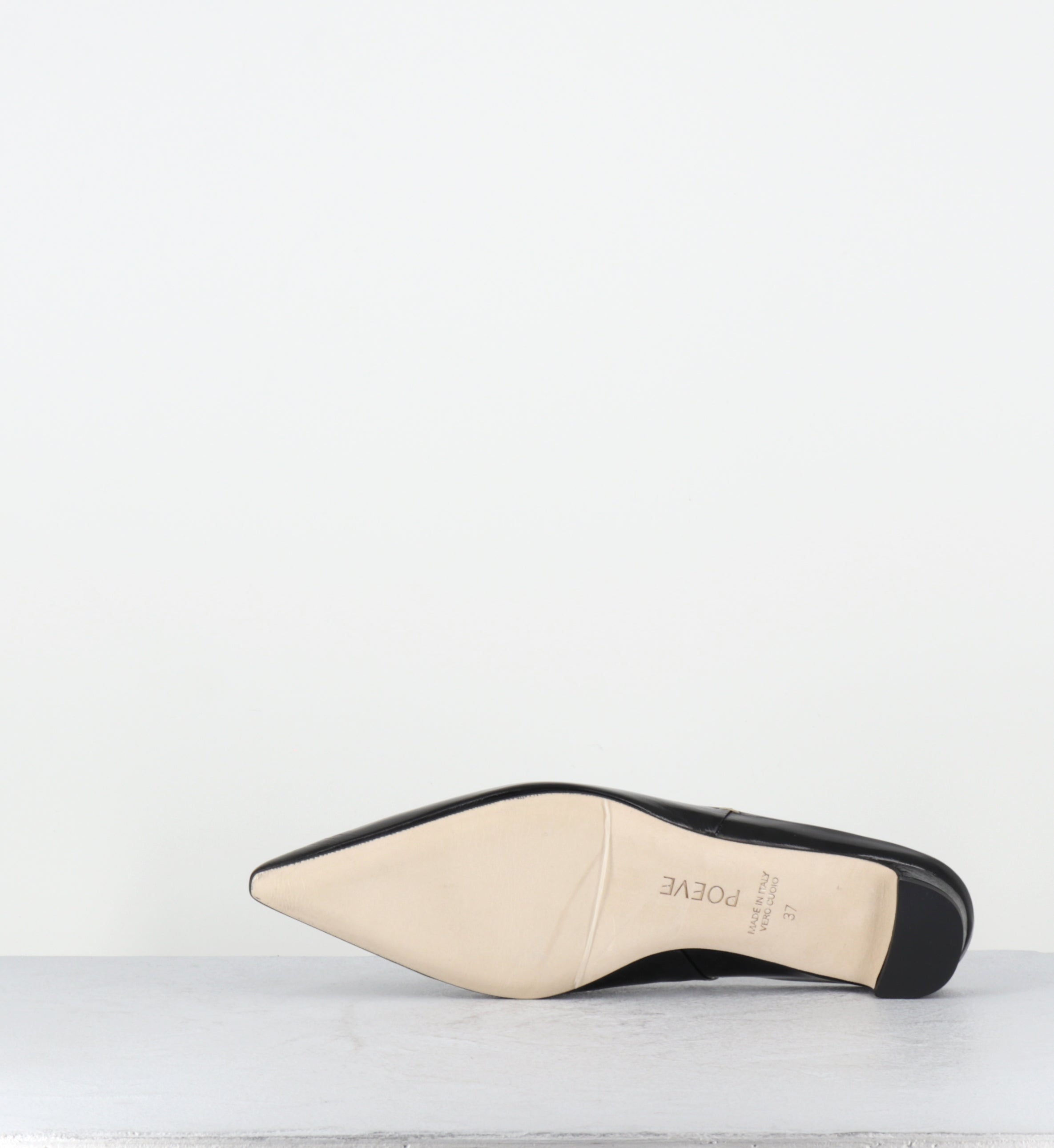 Mules bout pointu en cuir vernis noir petit talon - OF52 VENICE NERO