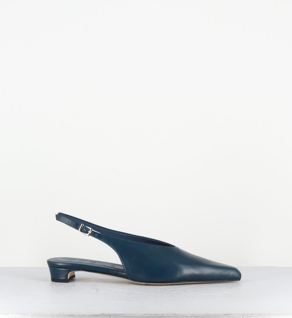 Slingback bout pointu bleu noir petit talon - OF55 PE26 PATHOS PETROL