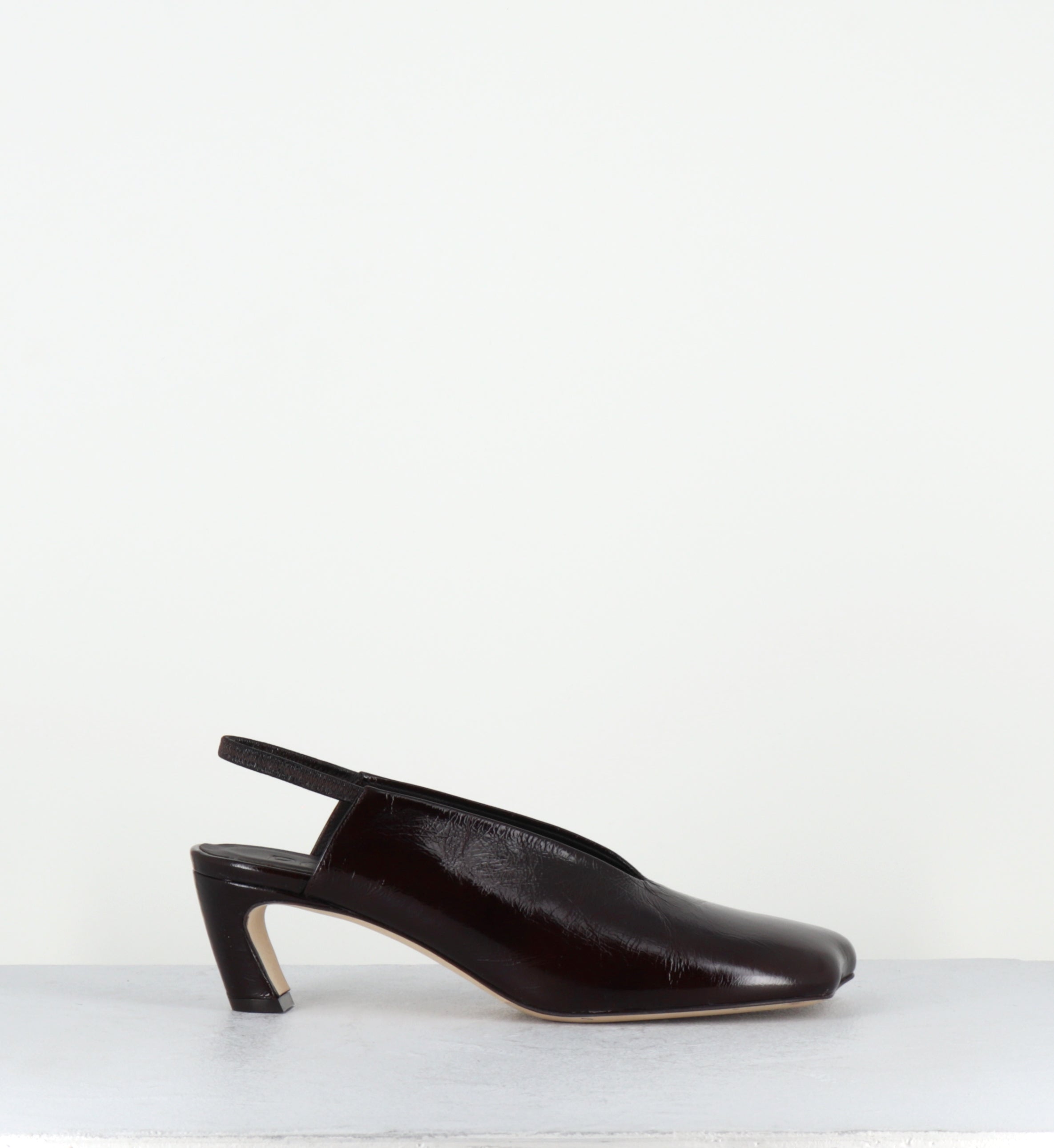 Slingback en cuir marron bout anatomique petit talon - TEL44 PE26 VENICE MOGANO