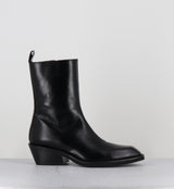 NOIR