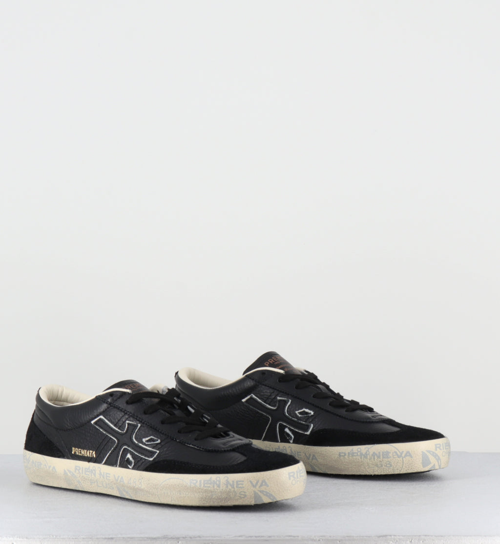 Sneakers en cuir noir - DAVIDD 8285