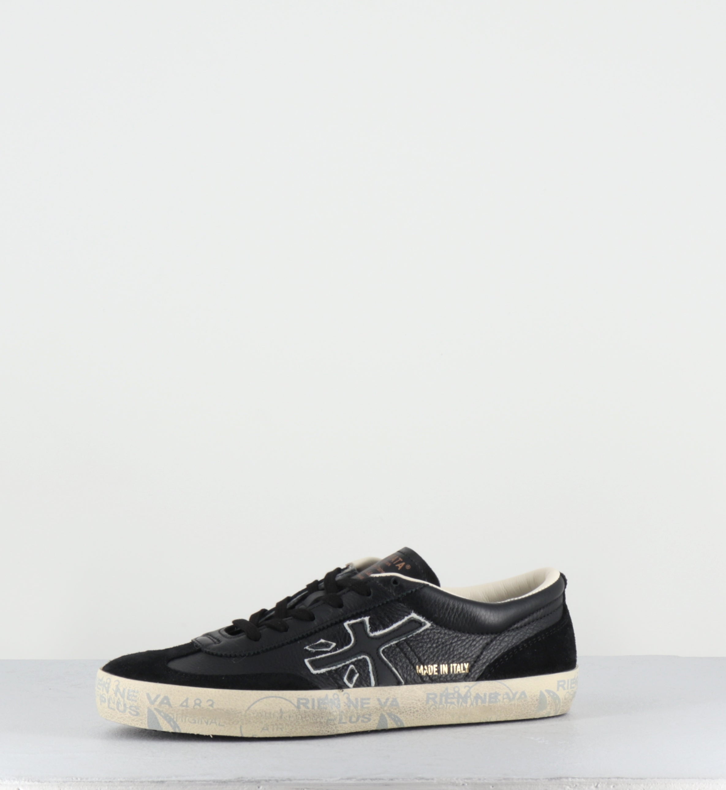 Sneakers en cuir noir - DAVIDD 8285