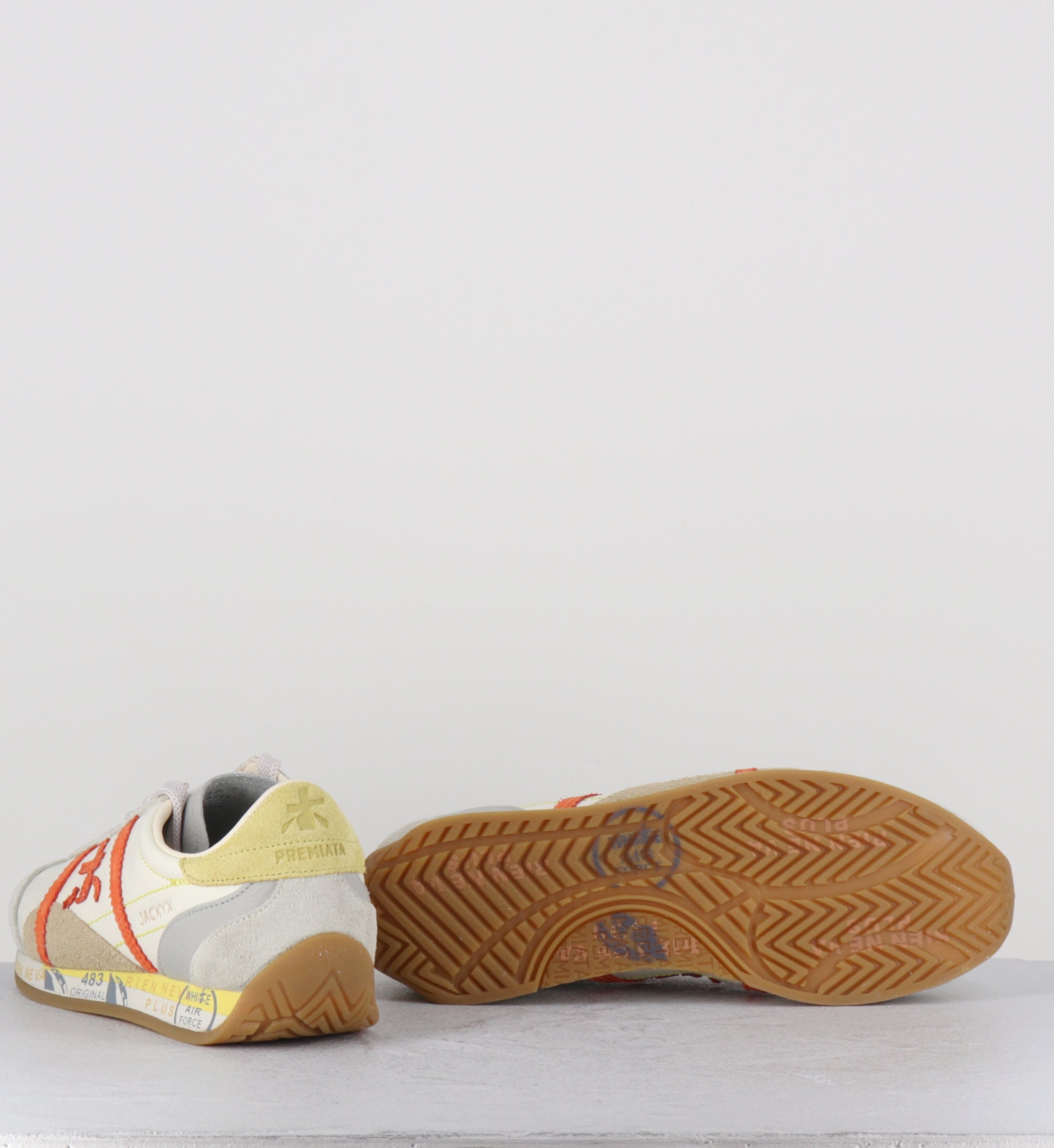 Sneakers en cuir blanc et orange - JACKYX25D 8227