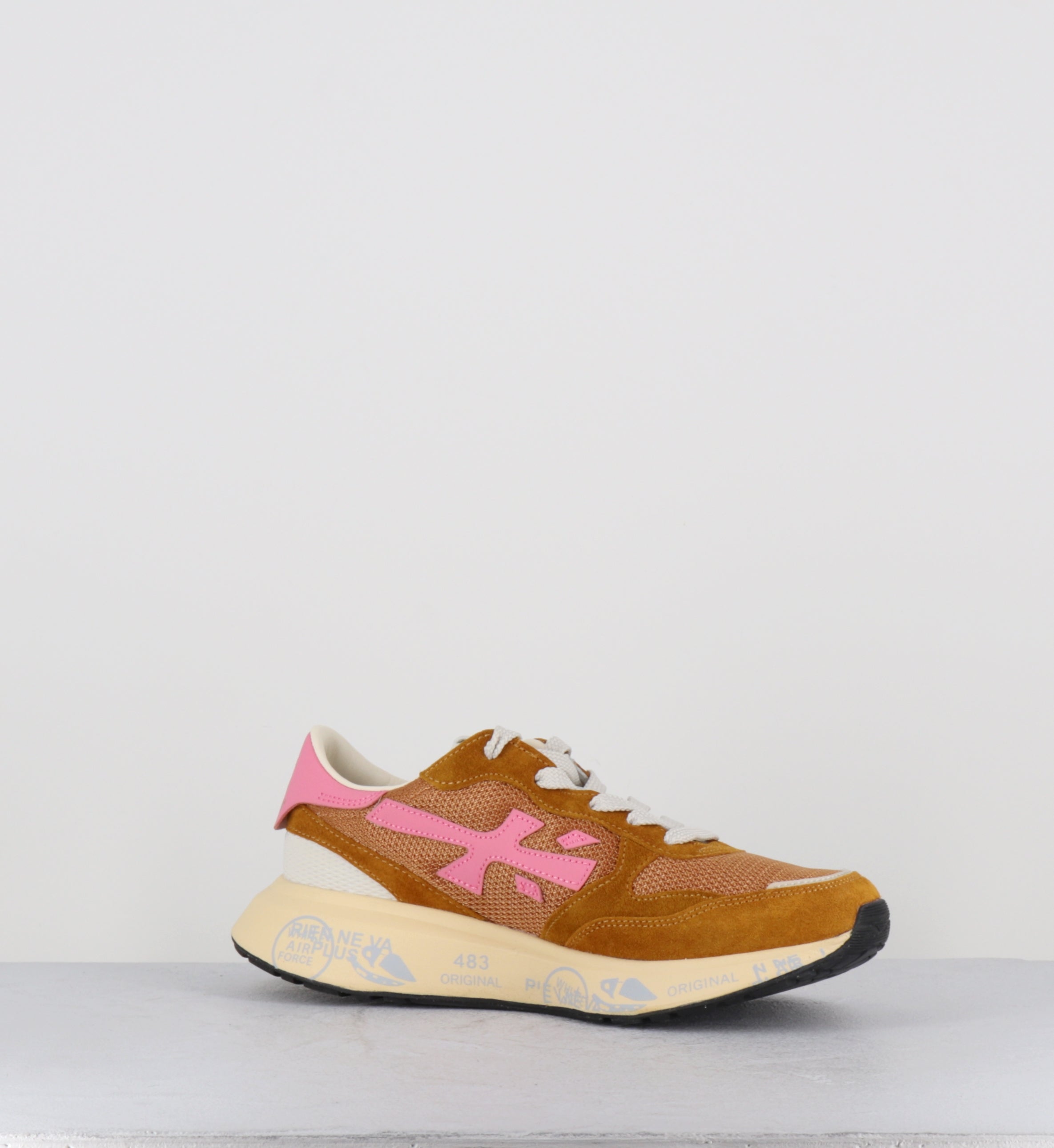 Sneakers daim camel et rose - LAURYN 8180