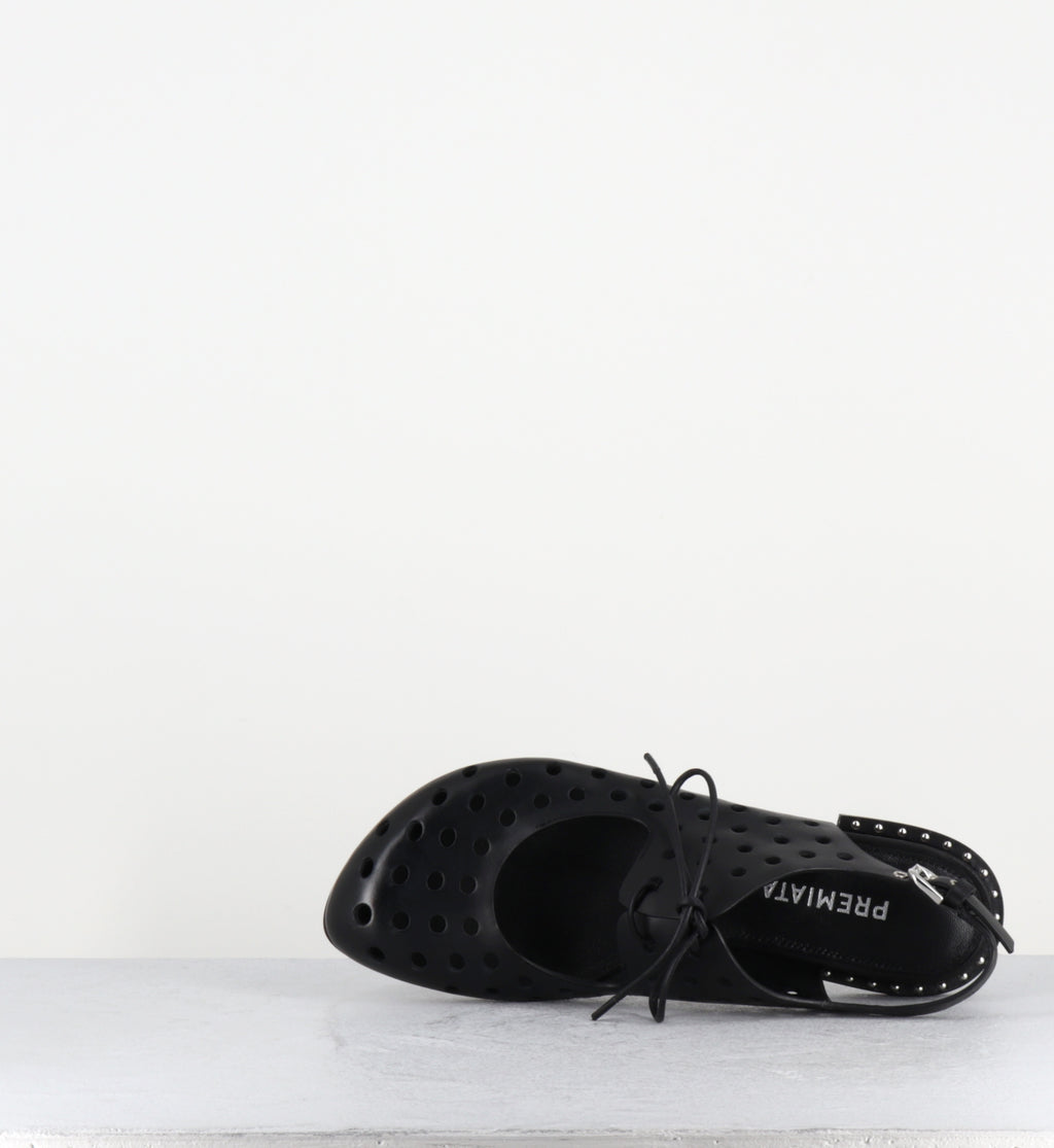 Chaussures en cuir noir ajouré - M6945 GOTEBORG NERO