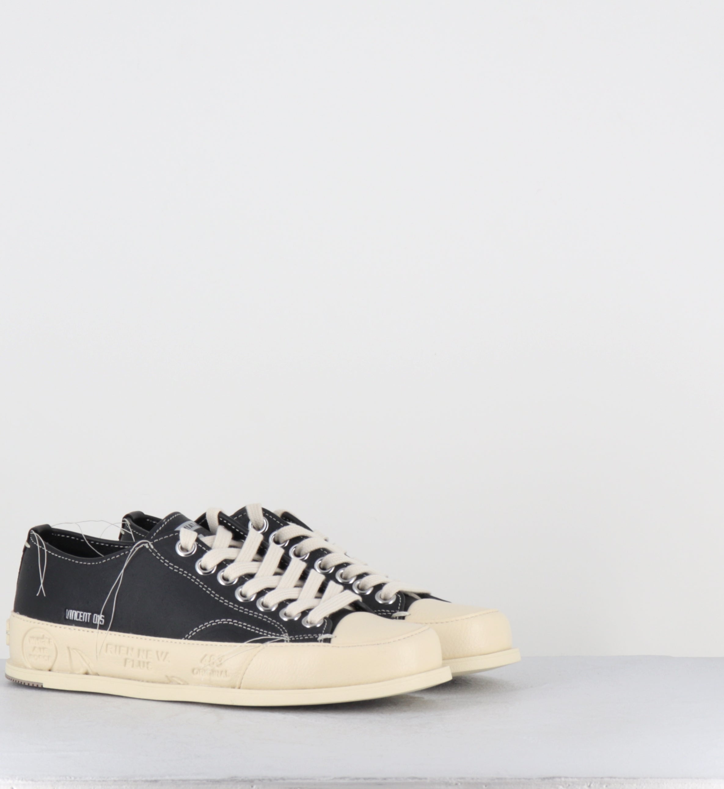 Sneakers en cuir noir et blanc - VINCED15 NERO