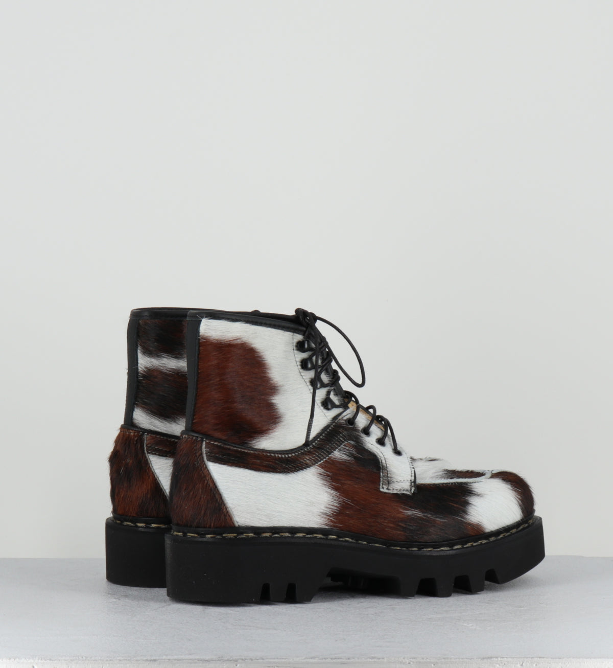 Bottines à lacets poulain vache - DELEMONT BOOTS MUCCA