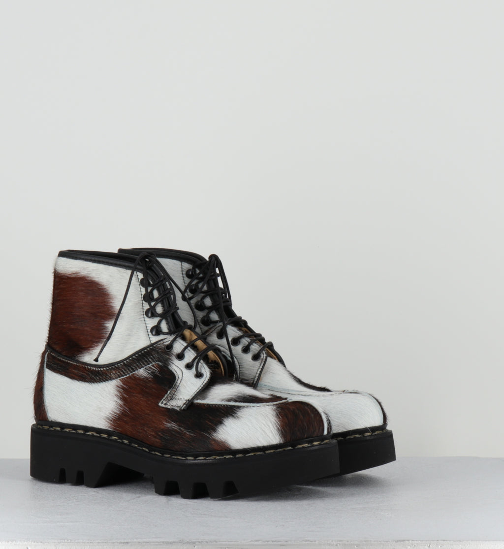 Bottines à lacets poulain vache - DELEMONT BOOTS MUCCA