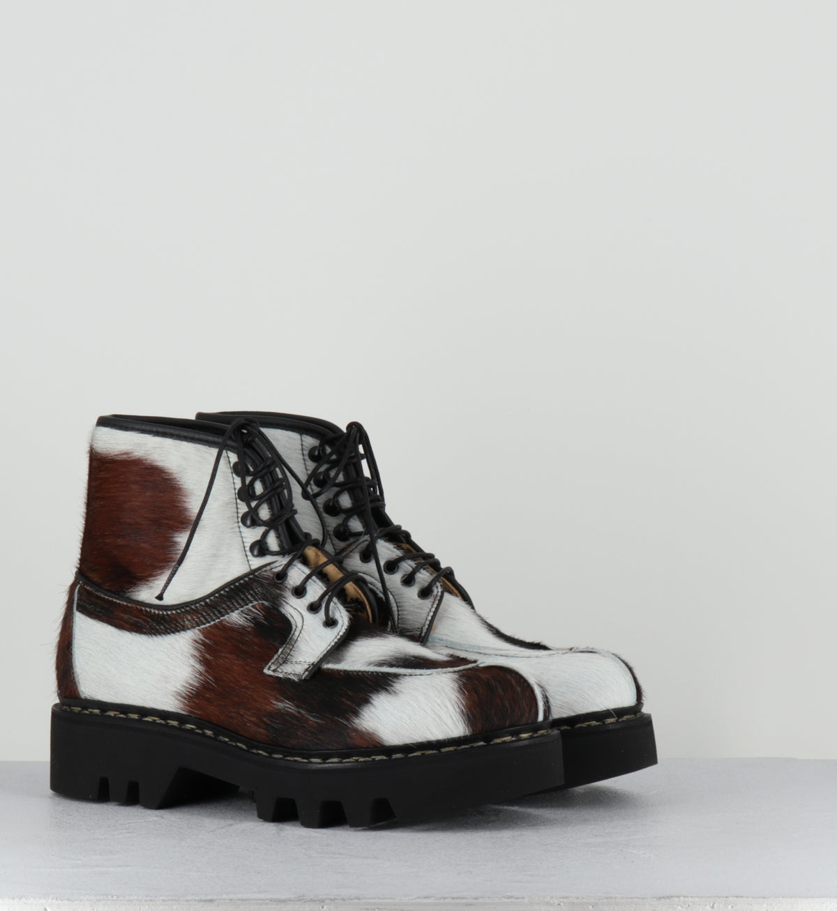 Bottines à lacets poulain vache - DELEMONT BOOTS MUCCA