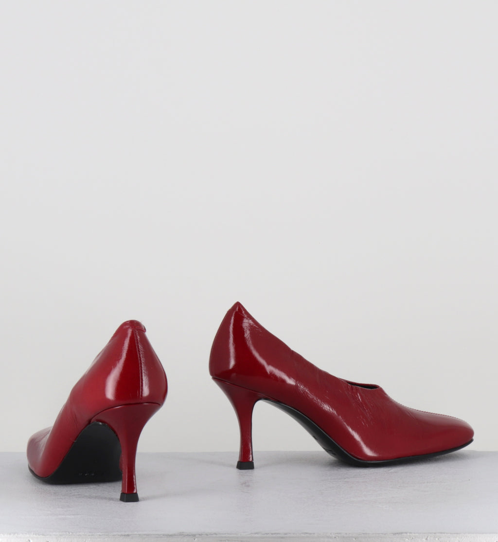 Escarpins à talon vernis rouge - MAE CANNES RUBY