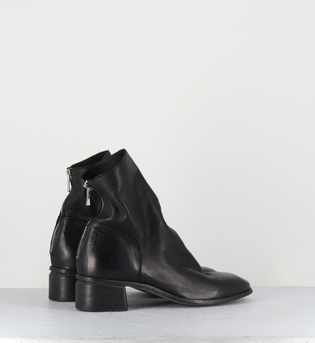 Boots en agneau noir - 51609 FOULARD NERO