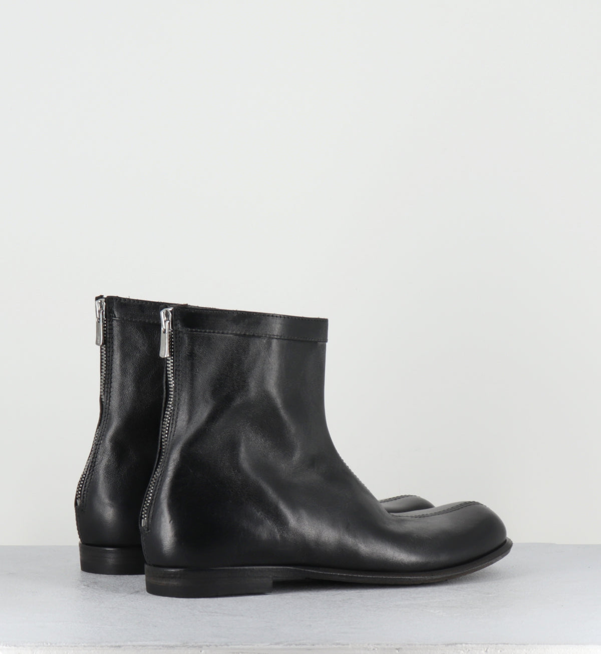Bottines plates en cuir noir lavé - 51829 HORSE NAPPA NERO