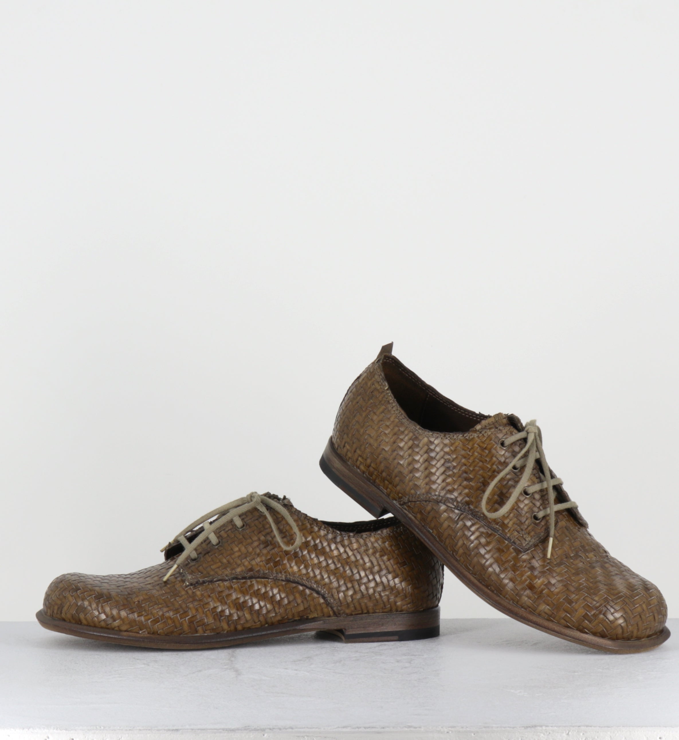 Derby à lacets en cuir tressé kaki - 7696 DIVE OLIVE