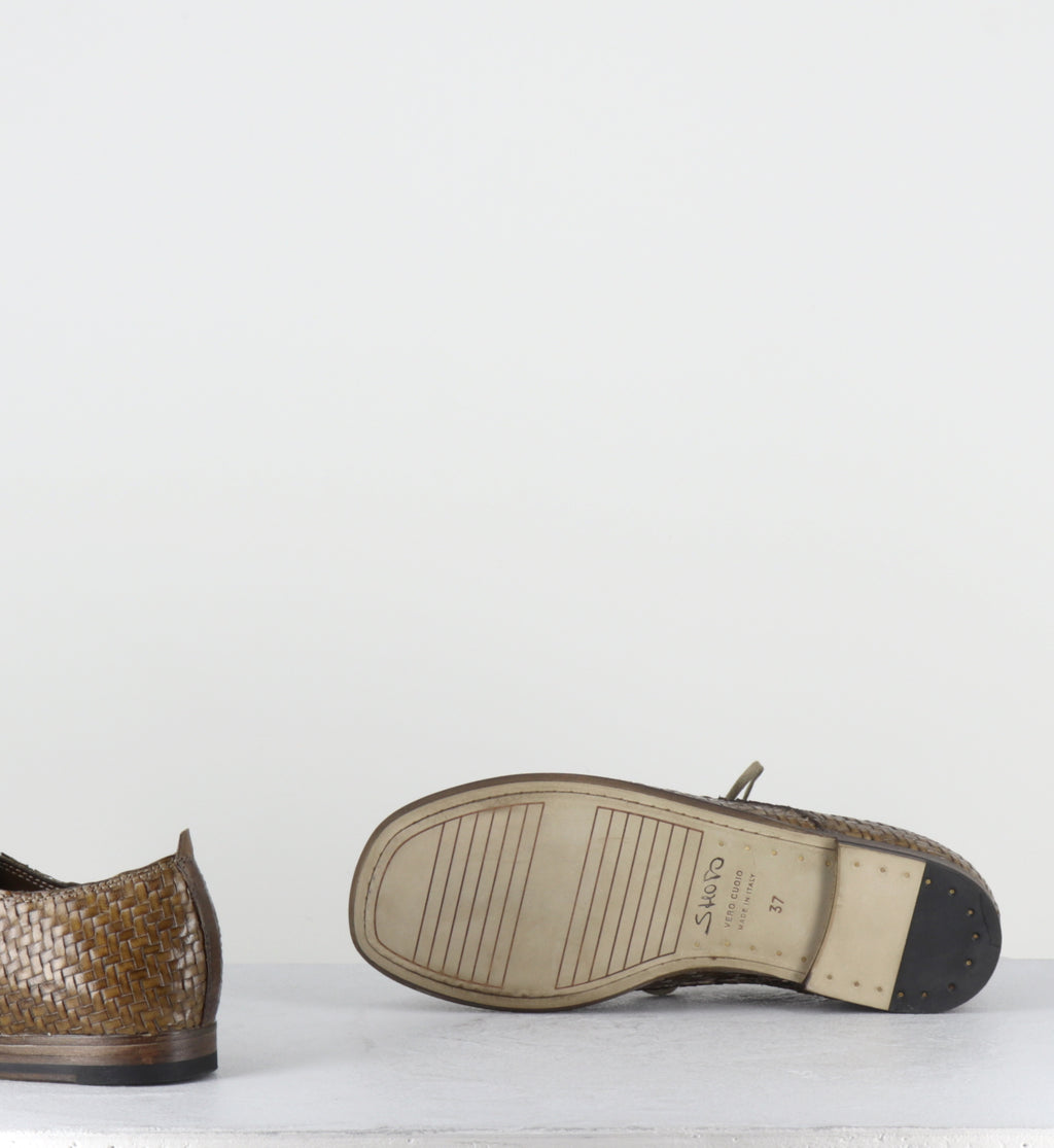 Derby à lacets en cuir tressé kaki - 7696 DIVE OLIVE