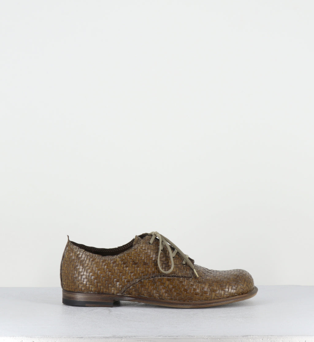 Derby à lacets en cuir tressé kaki - 7696 DIVE OLIVE