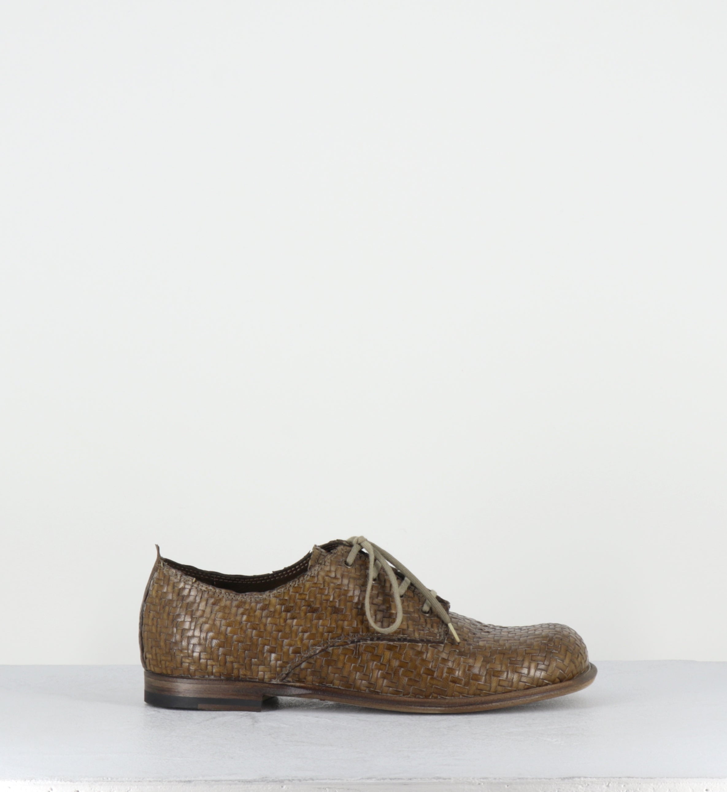 Derby à lacets en cuir tressé kaki - 7696 DIVE OLIVE