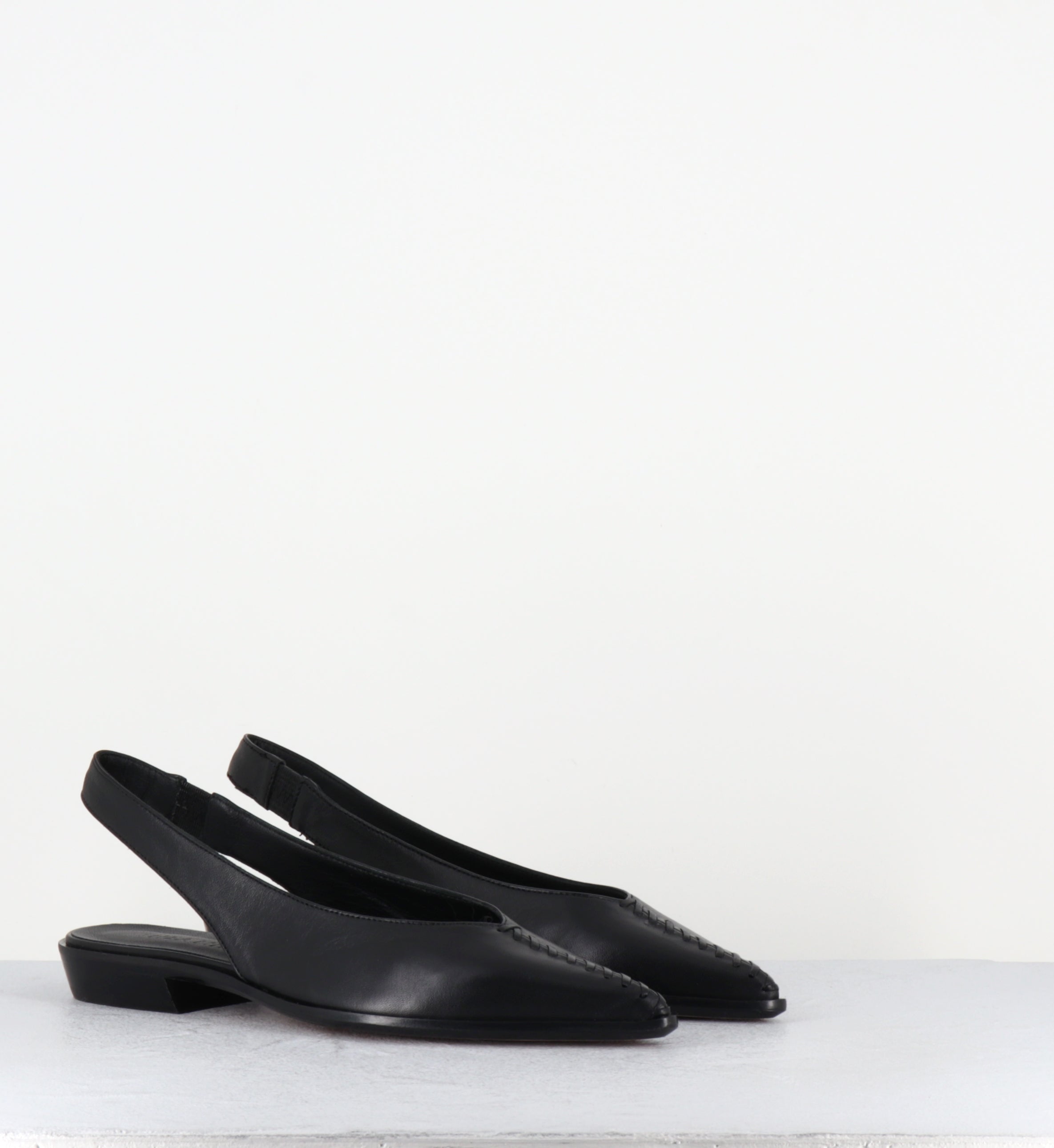 Ballerines slingback en cuir noir bout pointu - MIRELAX PUFF NERO