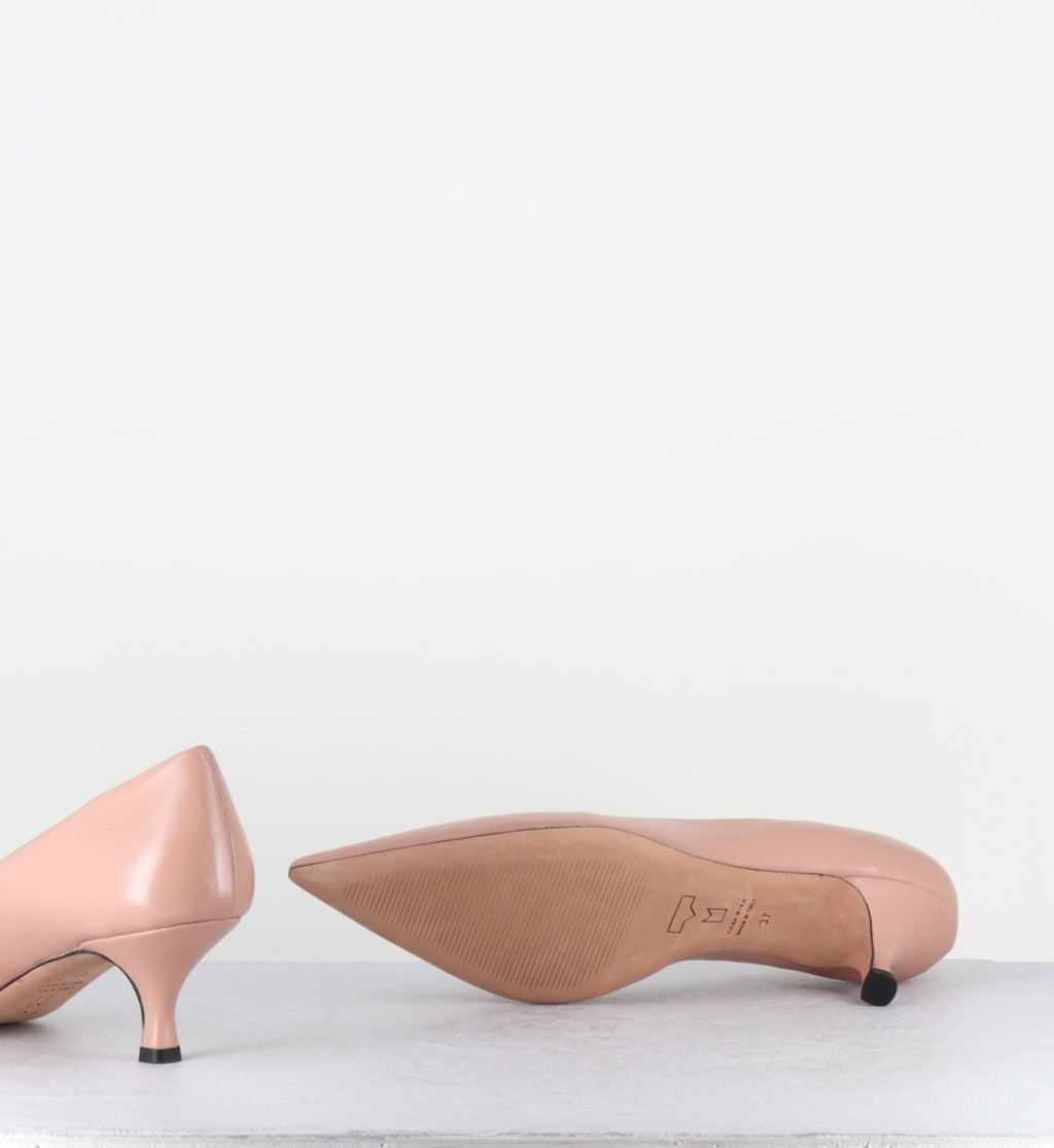 Escarpins en cuir rose poudré petit talon - VESIAX PUFF BLUSH
