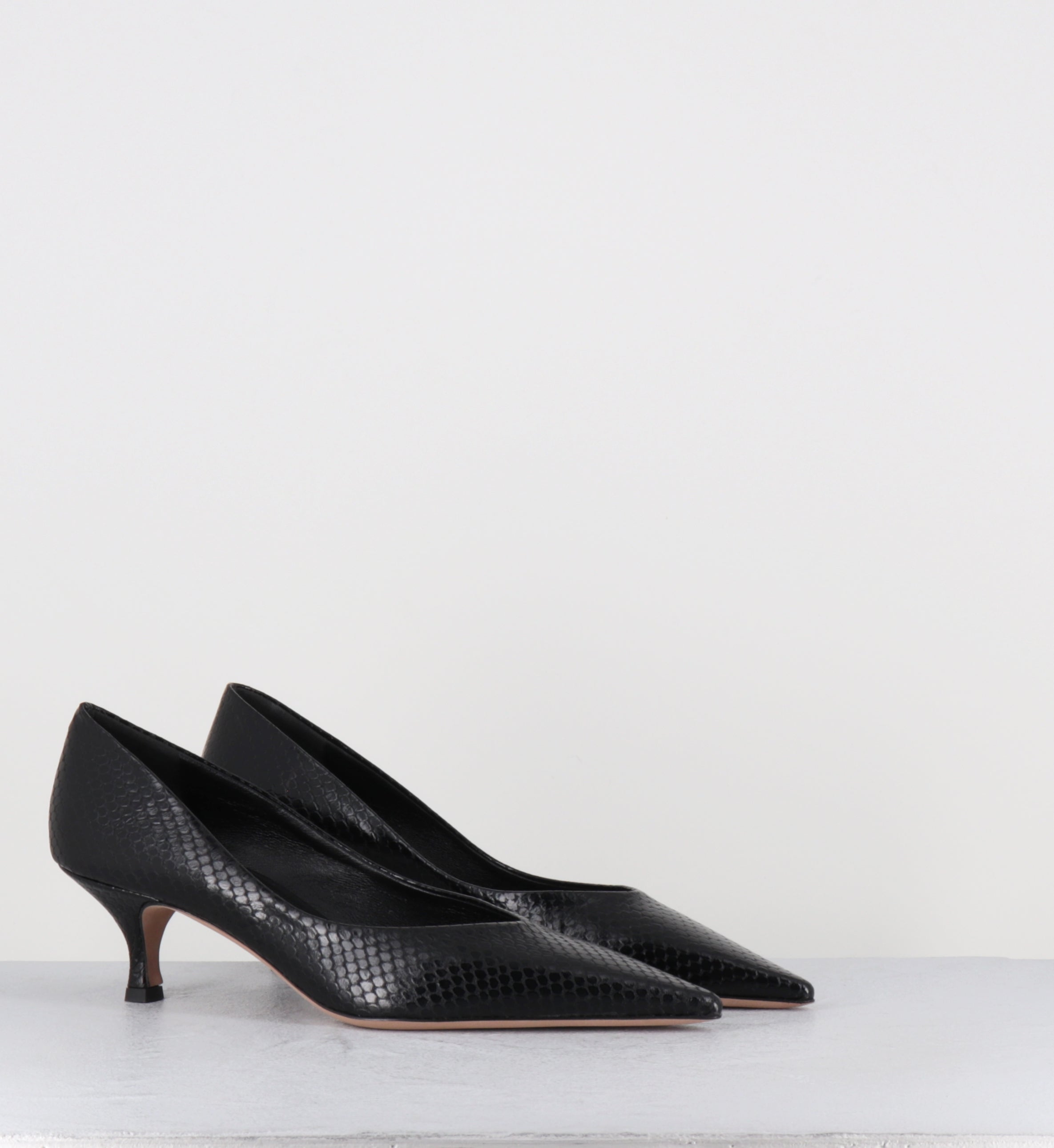 Escarpins pointu à talon python noir  - VERSIAX PITONE NERO
