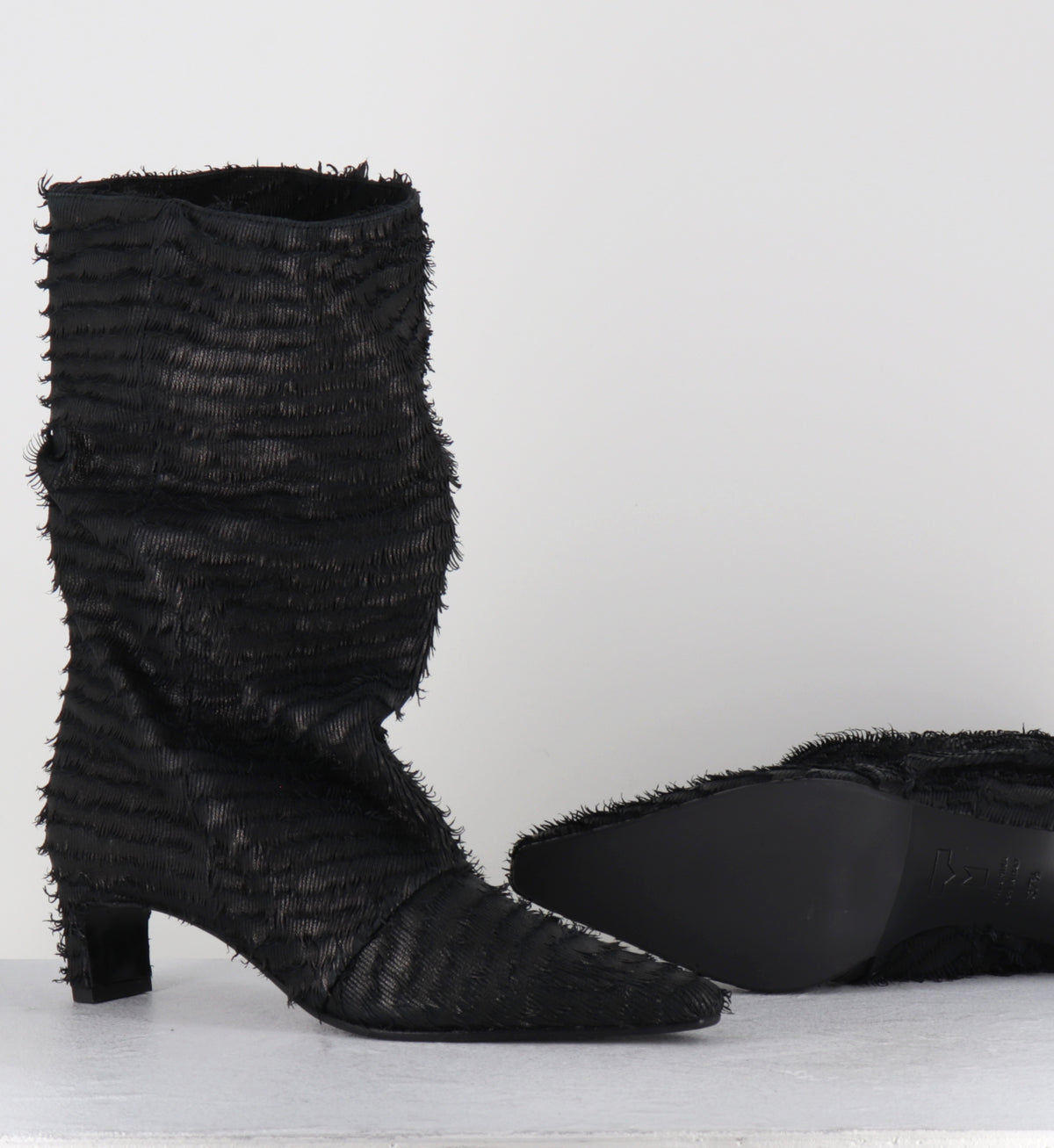 Bottes en cuir noir mi-hautes - VILIA BAFFO BLACK