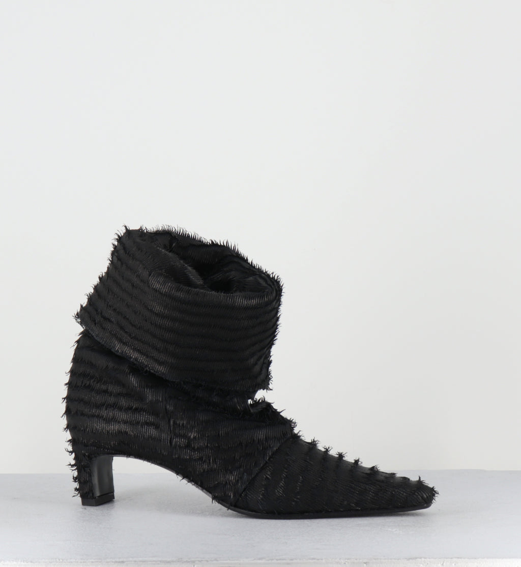 Bottes en cuir noir mi-hautes - VILIA BAFFO BLACK