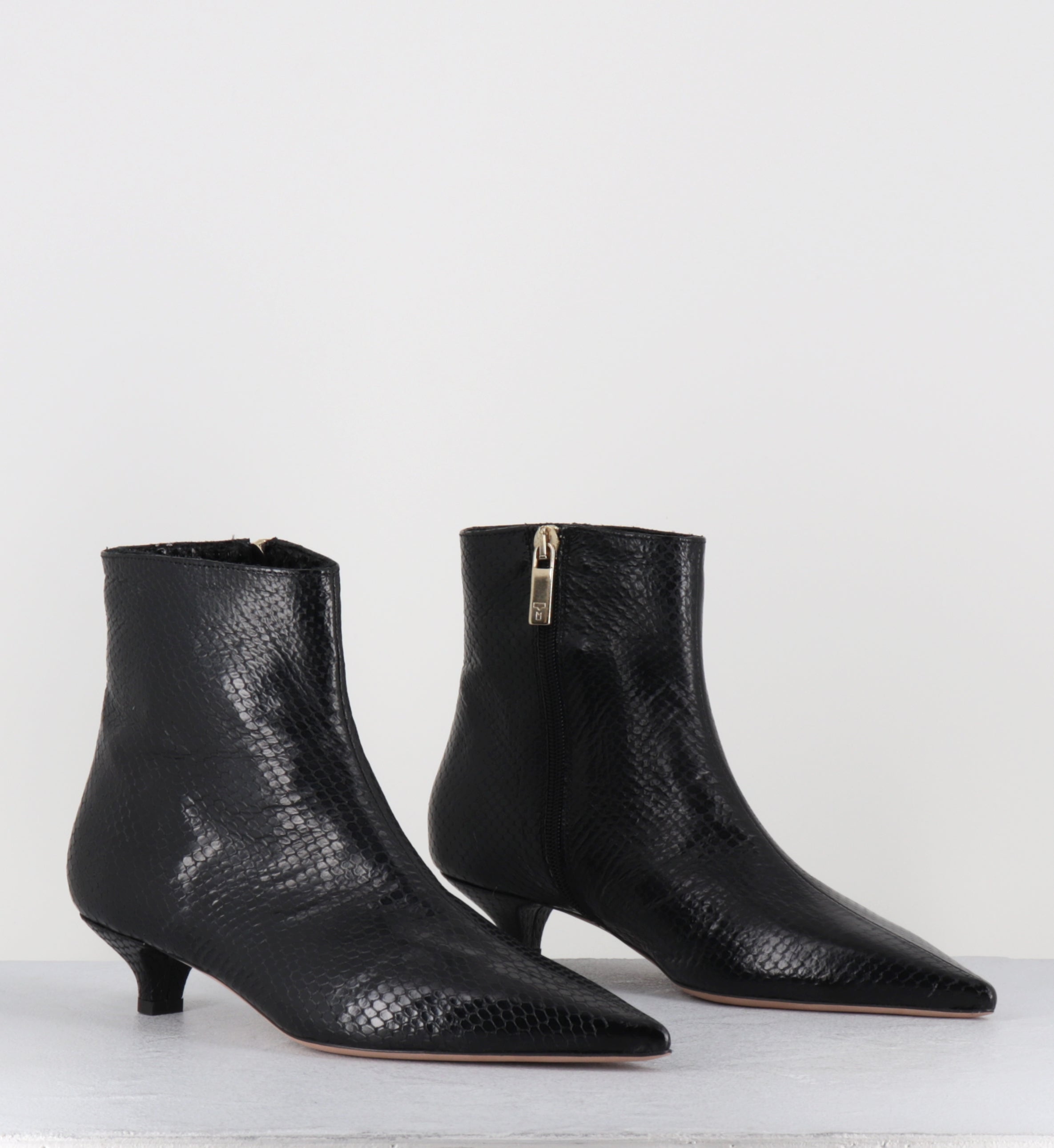 Boots pointues petit talon python noir - VITAX PITONE NERO