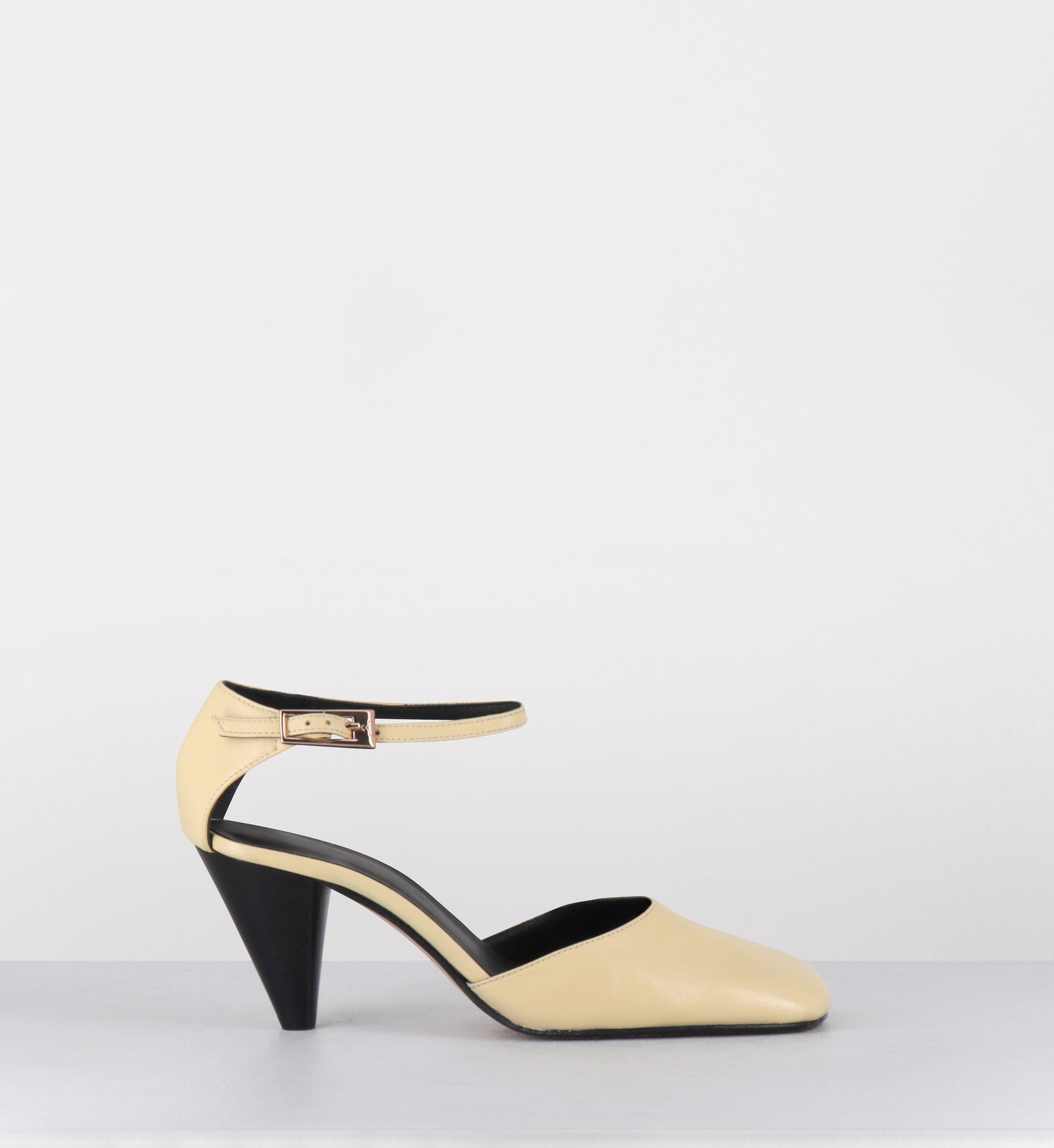 Babies en cuir jaune talon conique  - SEMAX PUFF CEDRO