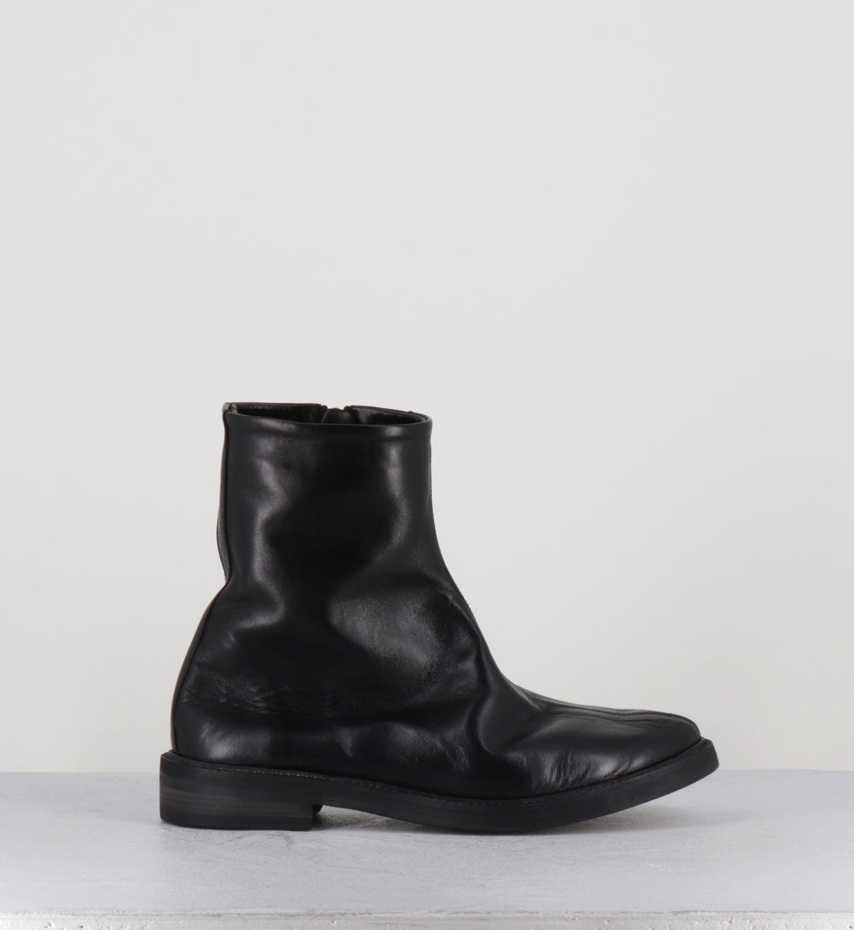 Bottines japosaises en cuir noir souple - BELEGIO BLACK SHEEP