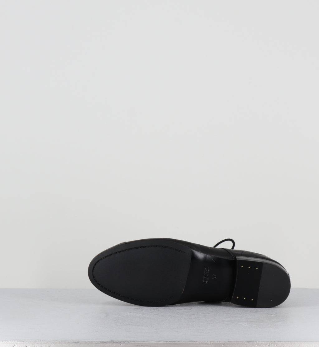 Ballerines à lacets en cuir noir - GHILLE BLACK SKIN