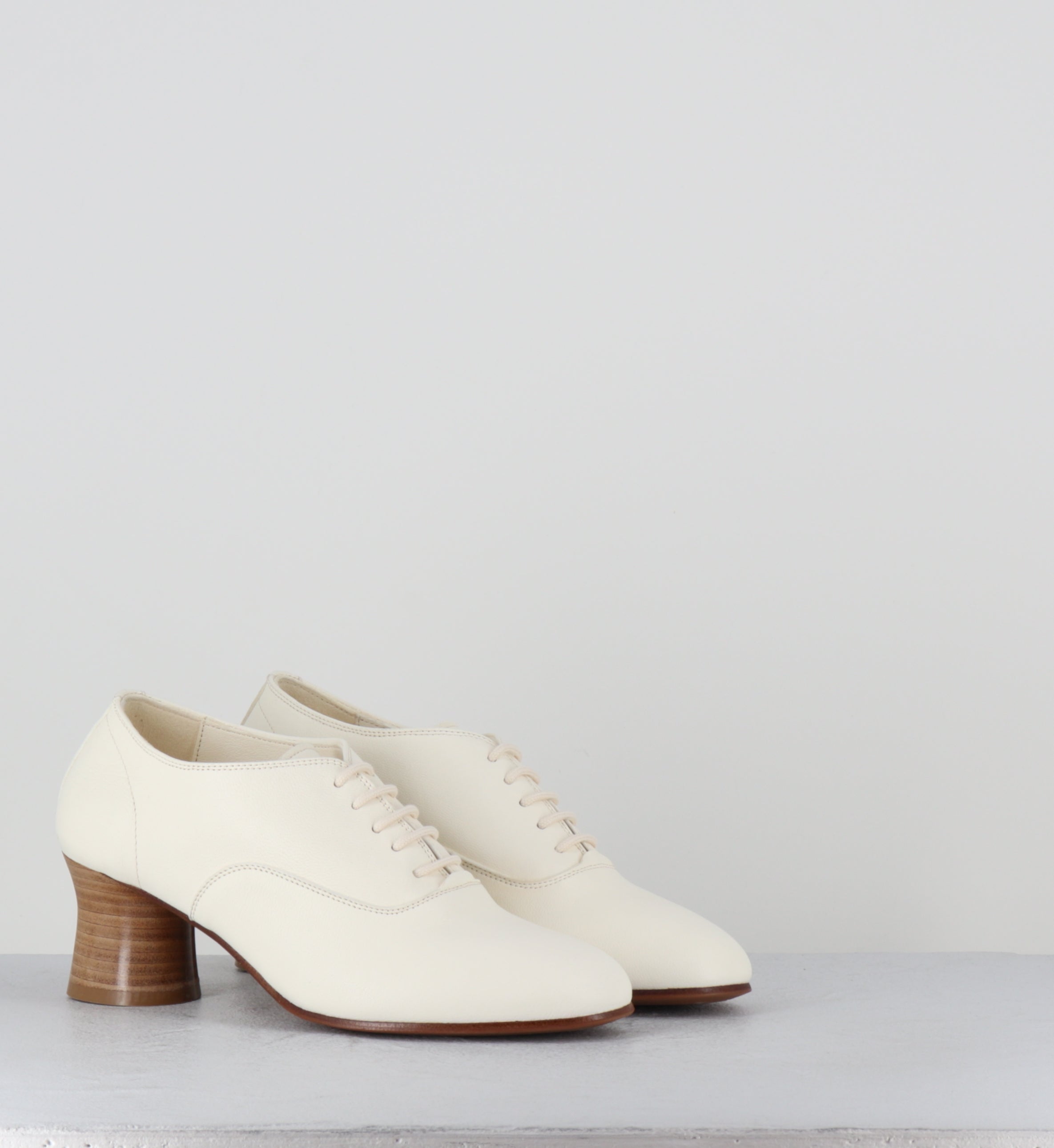 Chaussures à lacets à talon en cuir blanc - STJA 50 WHITE