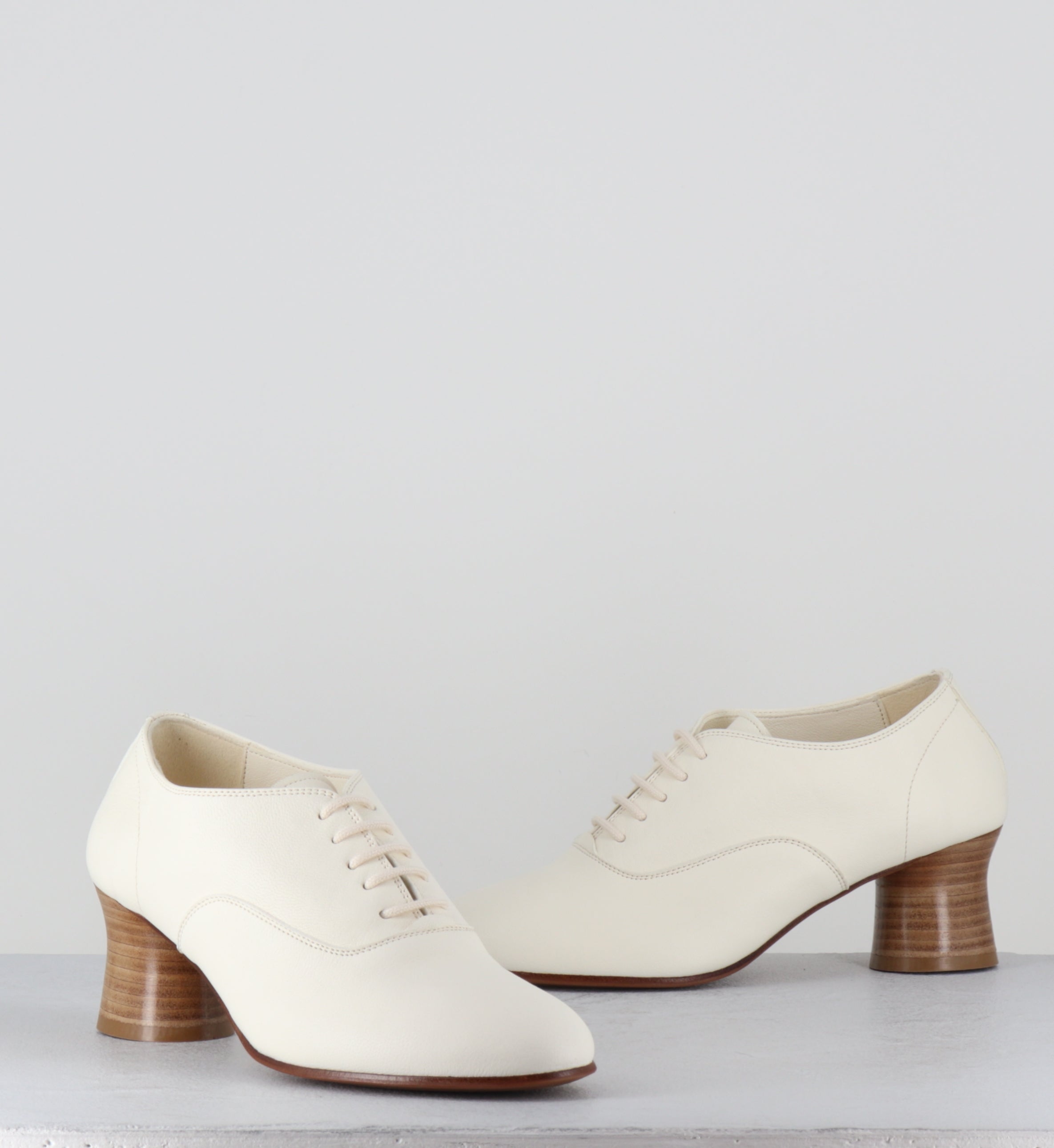Chaussures à lacets à talon en cuir blanc - STJA 50 WHITE