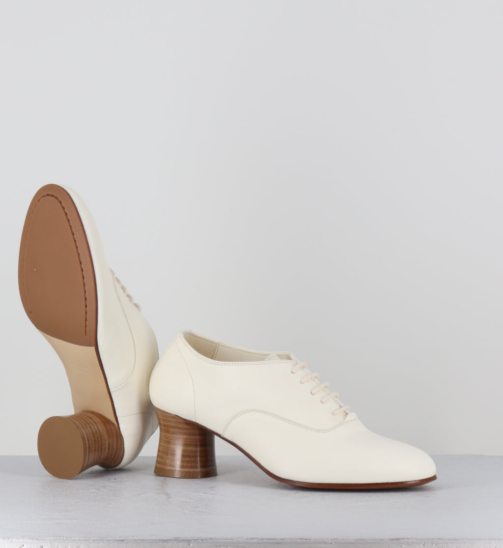 Chaussures à lacets à talon en cuir blanc - STJA 50 WHITE